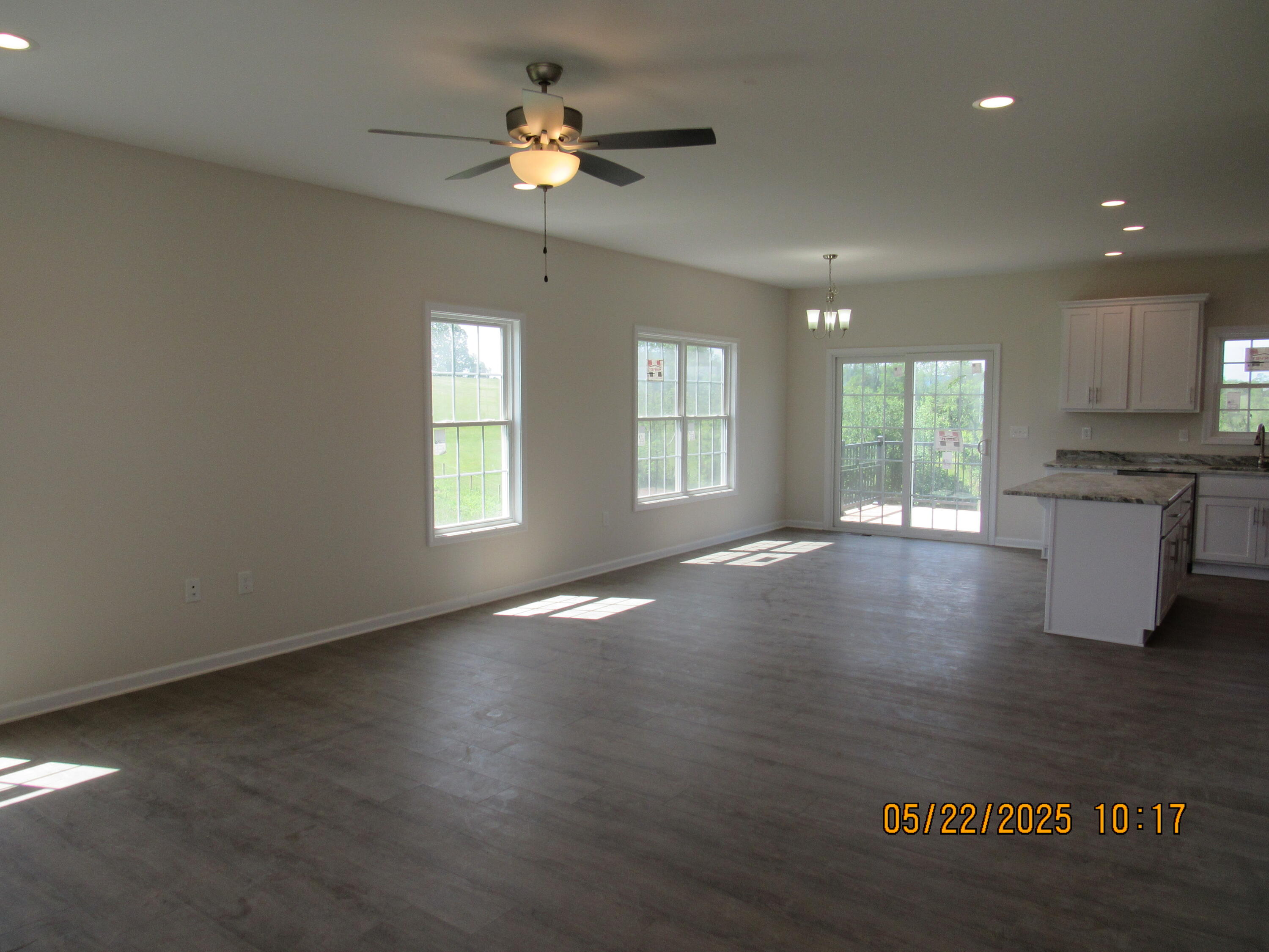 5231 Country Meadow Dr, Dublin, Virginia image 6
