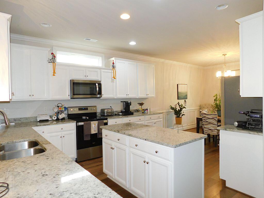 Salem, Virginia 24153, United States, 3 Bedrooms Bedrooms, ,2 BathroomsBathrooms,Residential,Active,194560