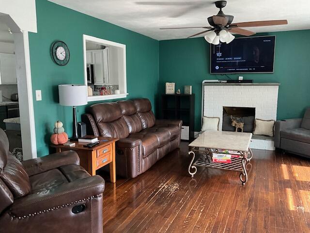 514 Briarwood Dr, Vinton, Virginia image 3