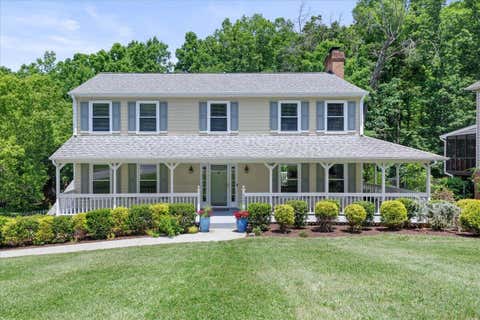 Homes For Sale - 4300 Kings Chase Dr<br/> Roanoke, VA 24018