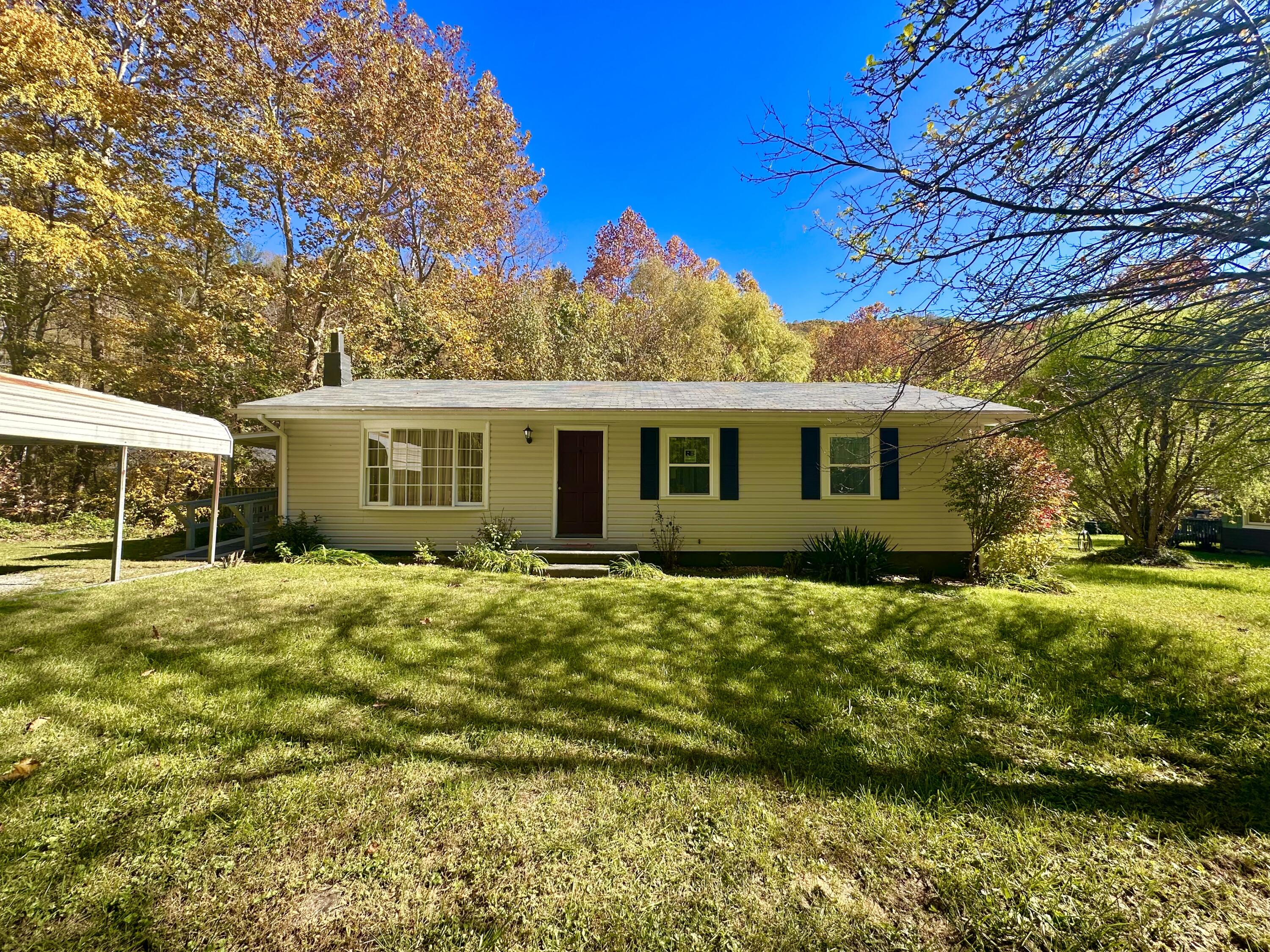 1615 Dolly Ann Dr, Covington, Virginia image 3