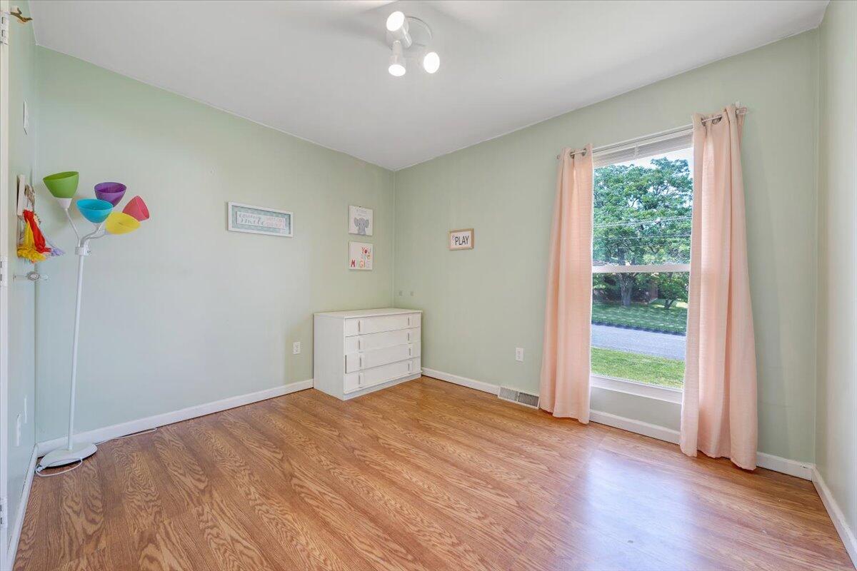 7020 Autumn Wood Ln, Roanoke, Virginia image 21