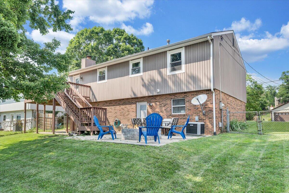 7020 Autumn Wood Ln, Roanoke, Virginia image 5