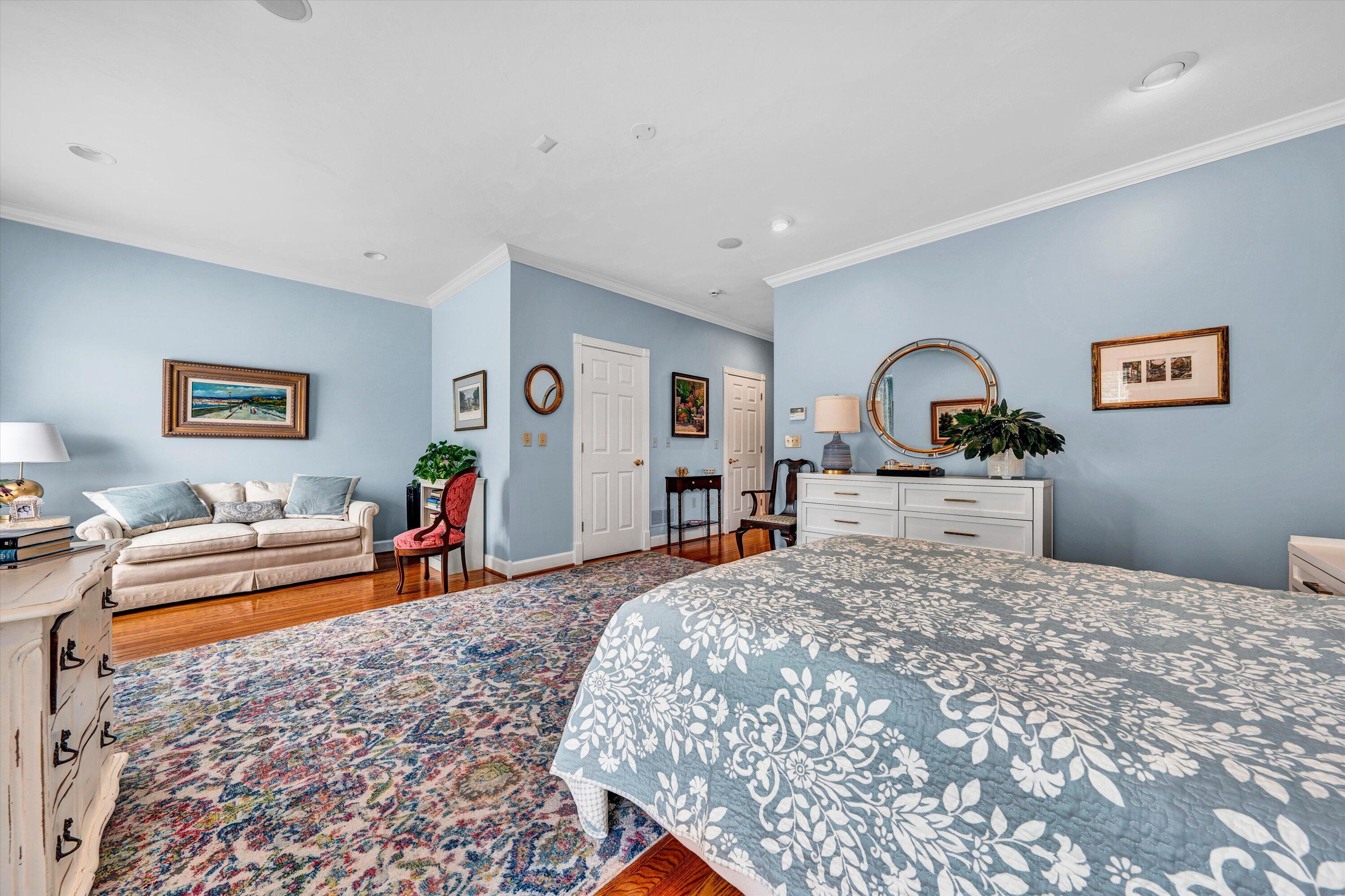 Roanoke, Virginia 24014, United States, 3 Bedrooms Bedrooms, ,4 BathroomsBathrooms,Residential,Pending,206014