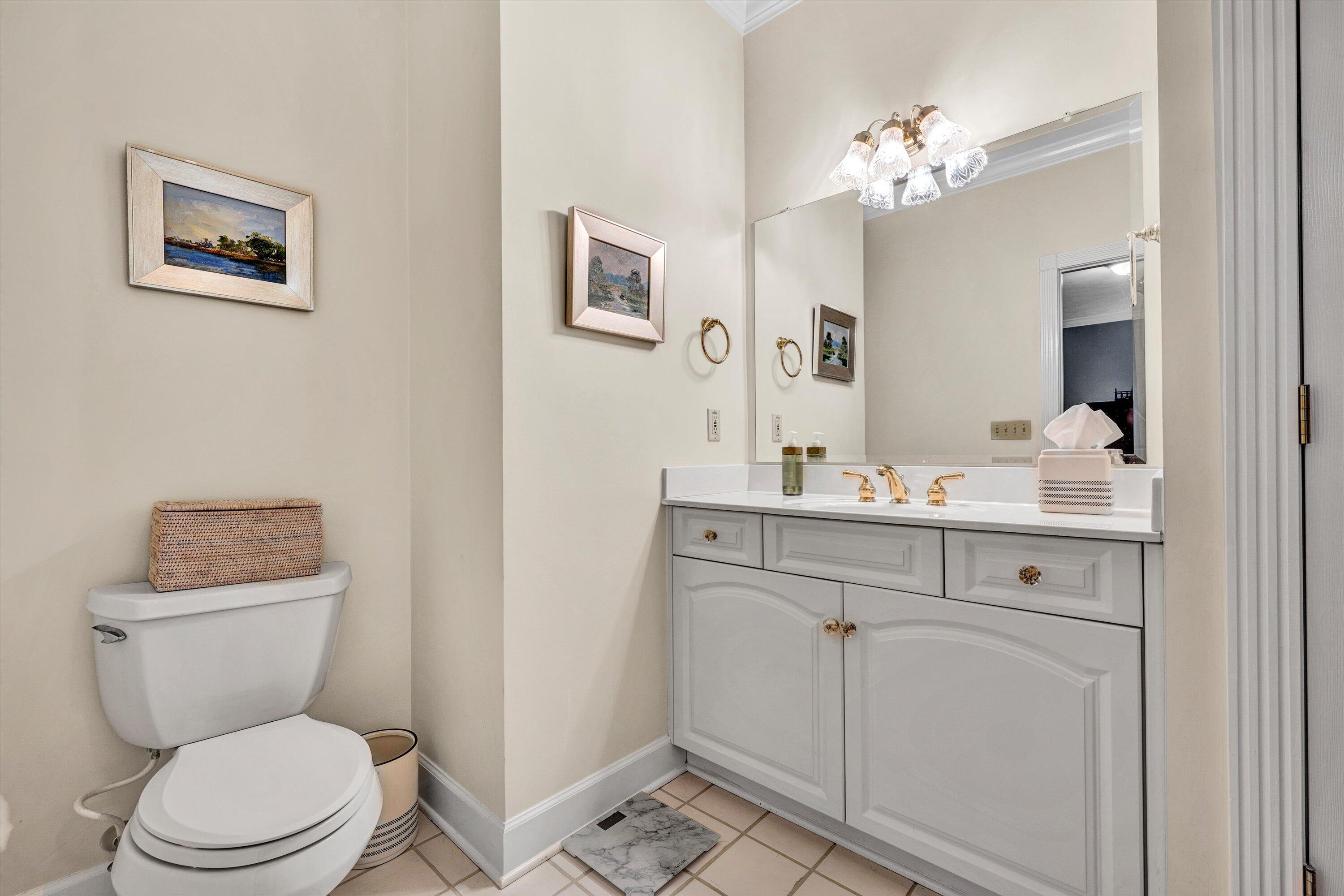 Roanoke, Virginia 24014, United States, 3 Bedrooms Bedrooms, ,4 BathroomsBathrooms,Residential,Pending,206014