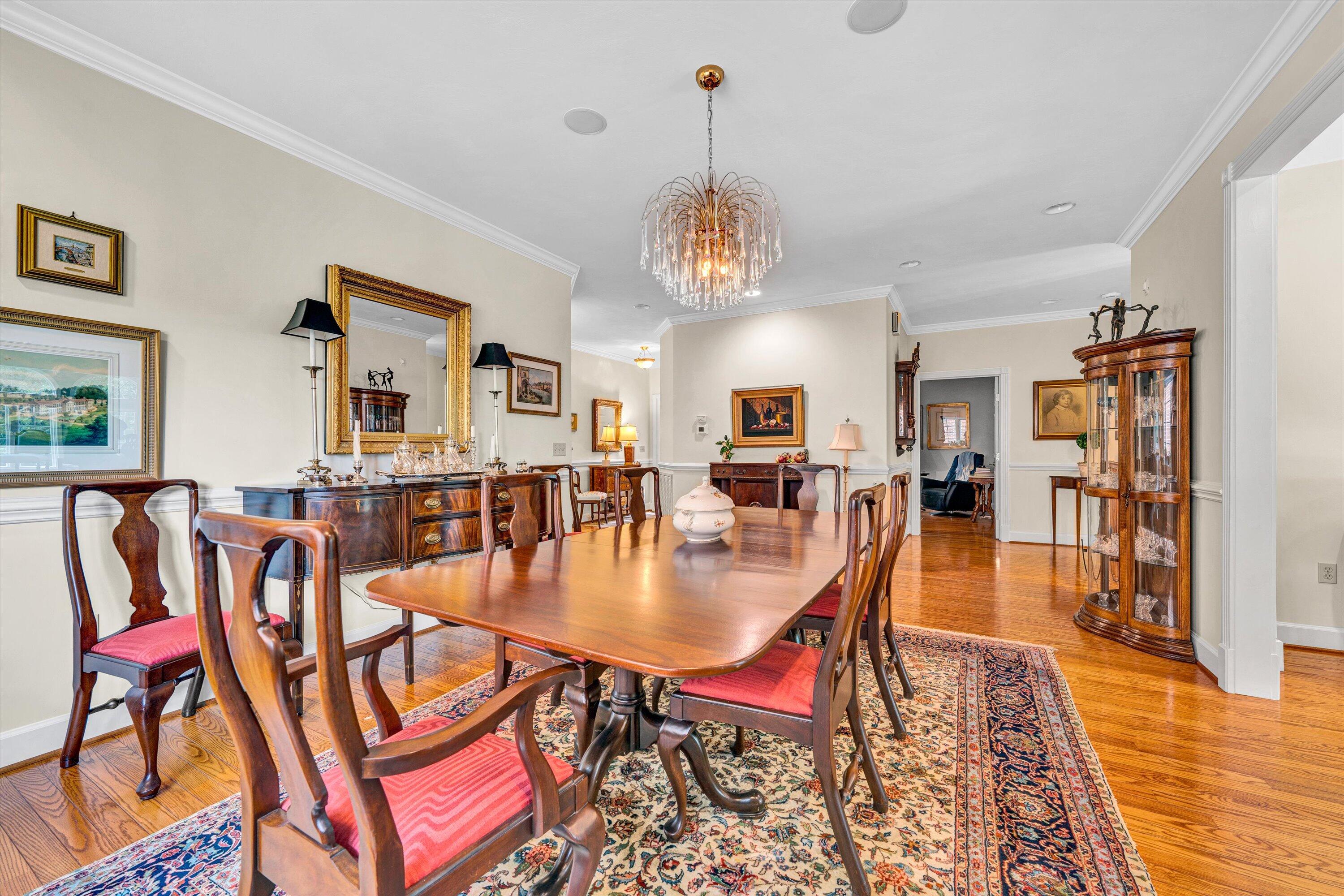 Roanoke, Virginia 24014, United States, 3 Bedrooms Bedrooms, ,4 BathroomsBathrooms,Residential,Pending,206014