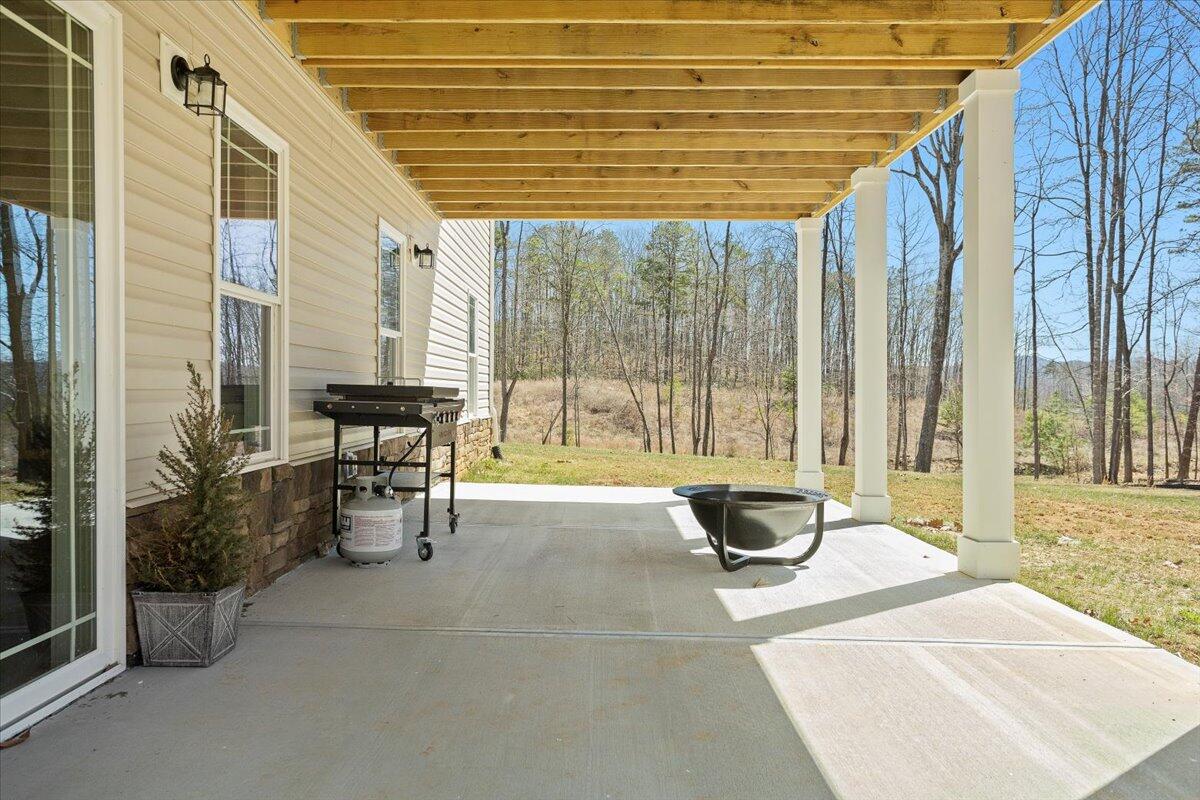 261 W Glade Trl, Blue Ridge, Virginia image 36