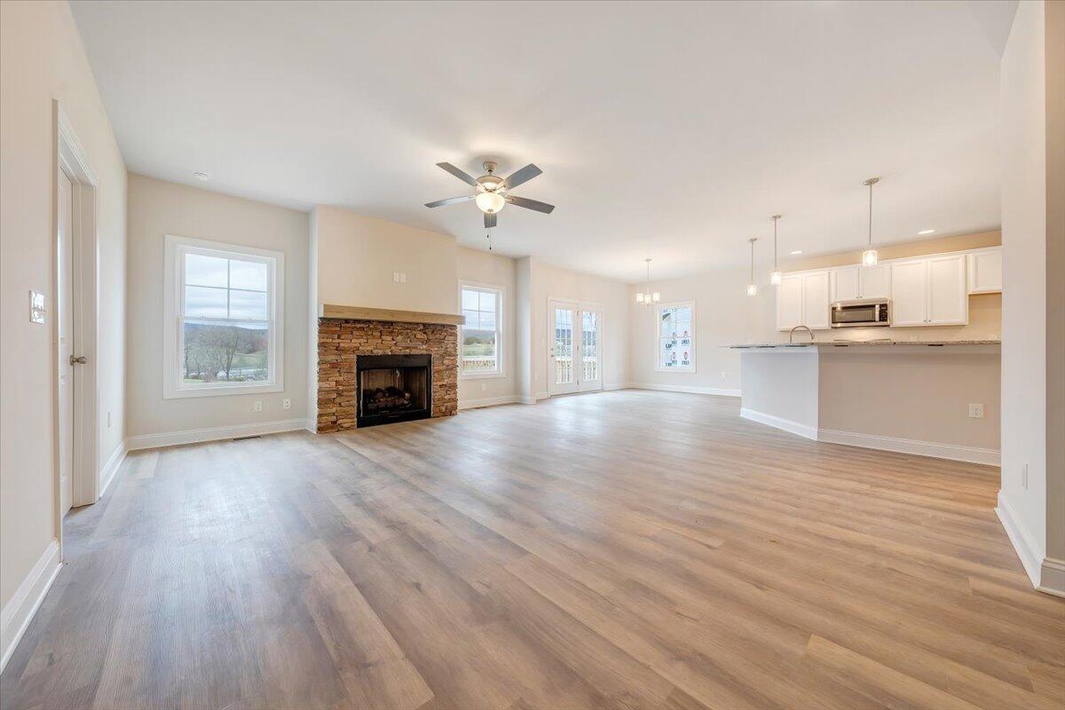 7014 Parkway View Trl, Roanoke, Virginia image 7