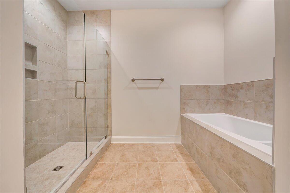 7014 Parkway View Trl, Roanoke, Virginia image 13