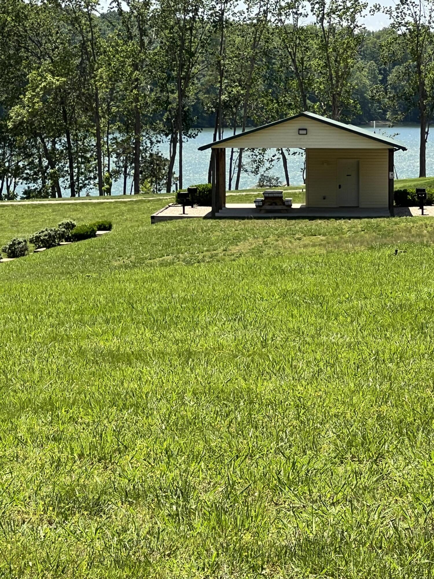 389 Hyannis Pt Pt, Union Hall, Virginia image 30