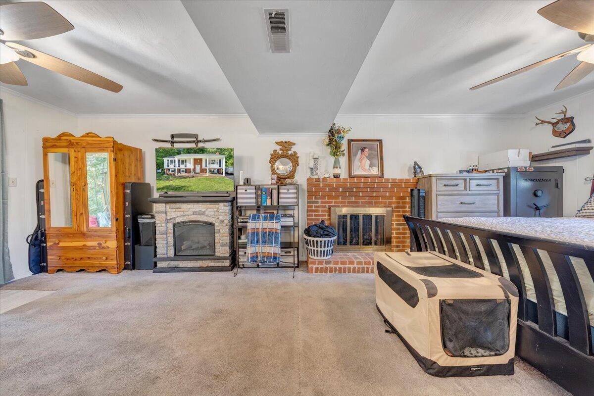 919 Halifax Cir, Vinton, Virginia image 27
