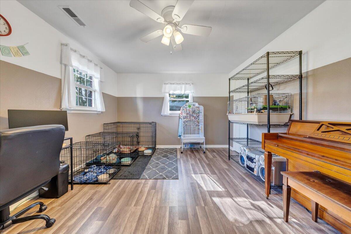 919 Halifax Cir, Vinton, Virginia image 25