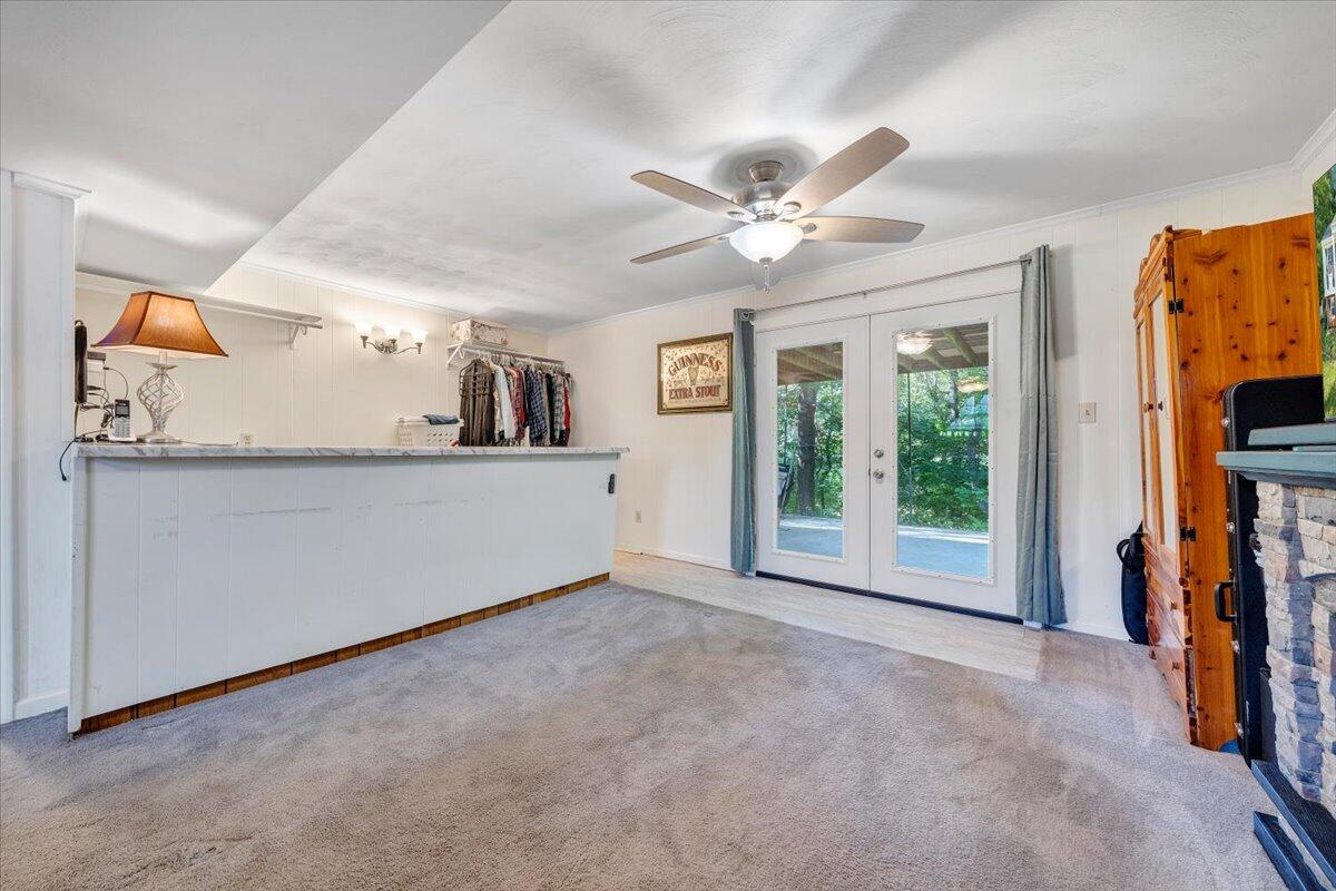919 Halifax Cir, Vinton, Virginia image 30