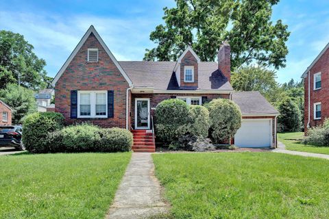 Homes For Sale - 1668 Brandon Ave<br/> Roanoke, VA 24015