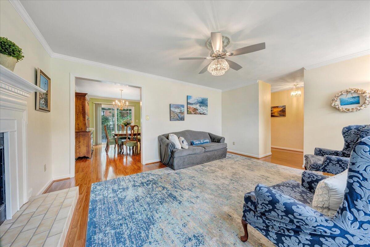 1037 Barrens Village Ct, Roanoke, Virginia image 6