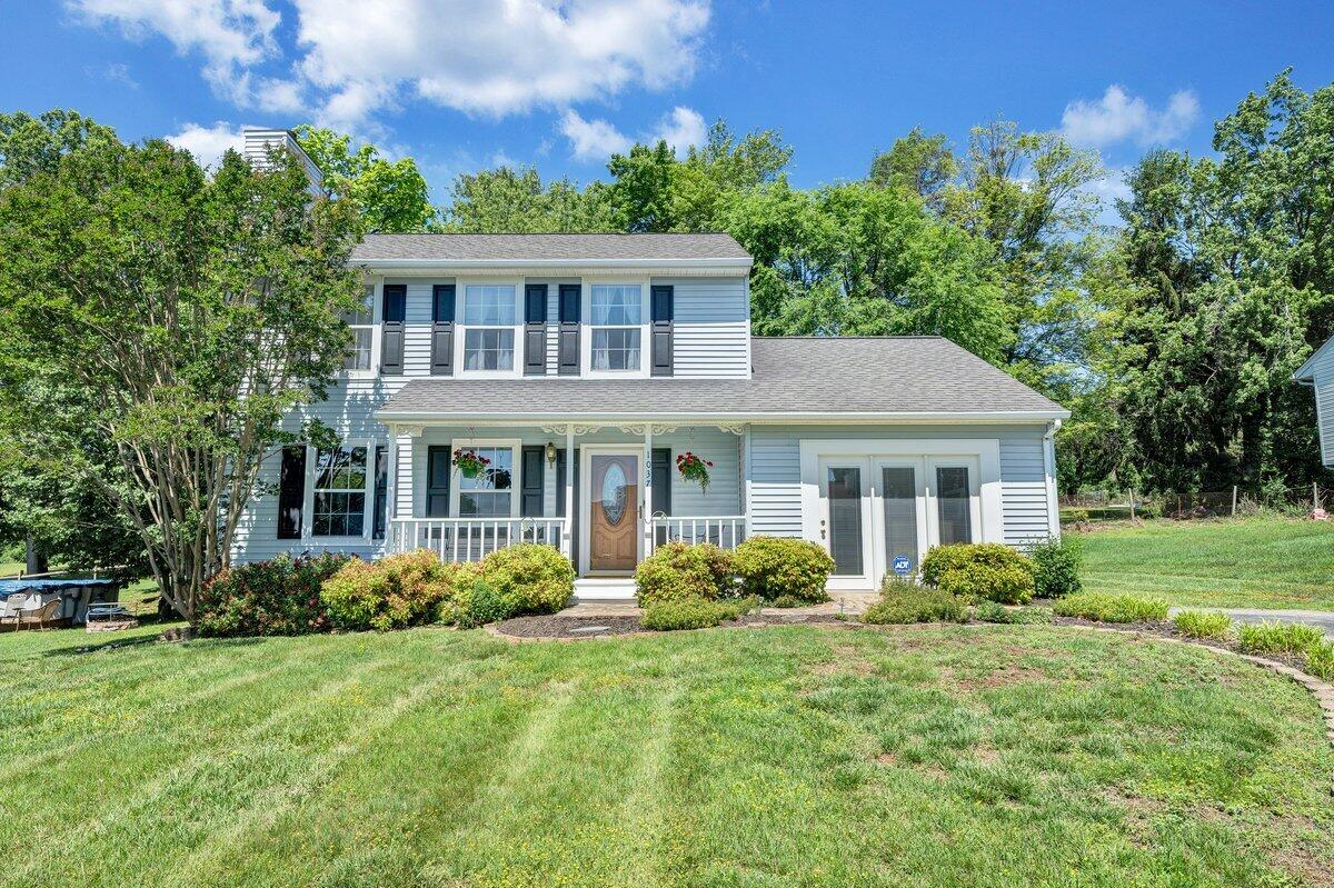 1037 Barrens Village Ct, Roanoke, Virginia image 32