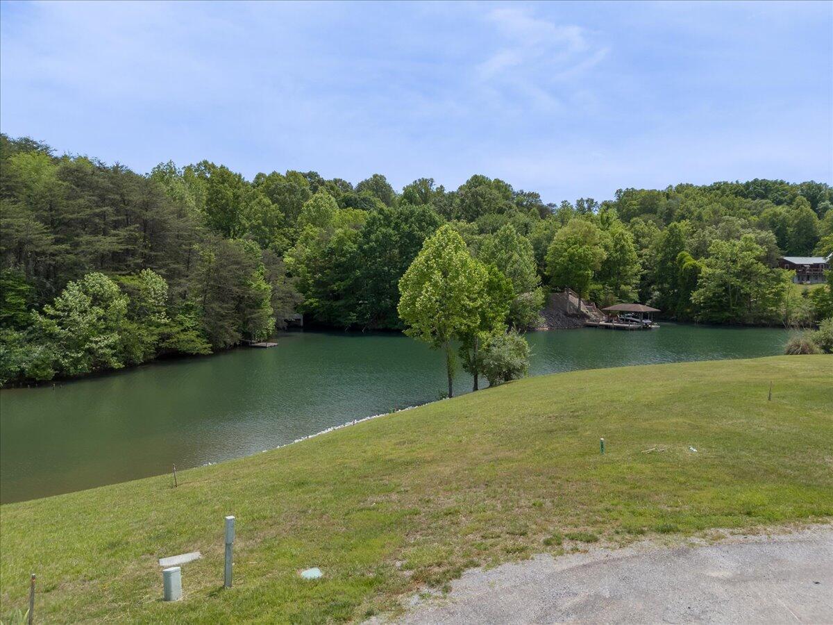 Lot E5 Surfside Dr, Moneta, Virginia image 1