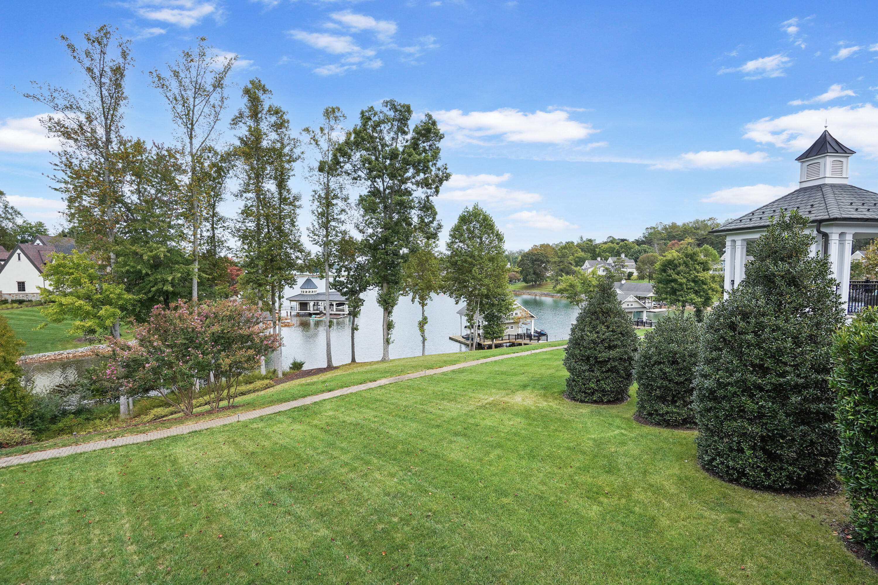 Penhook, Virginia, 24137, United States, 4 Bedrooms Bedrooms, ,5 BathroomsBathrooms,Residential,Active,2032388