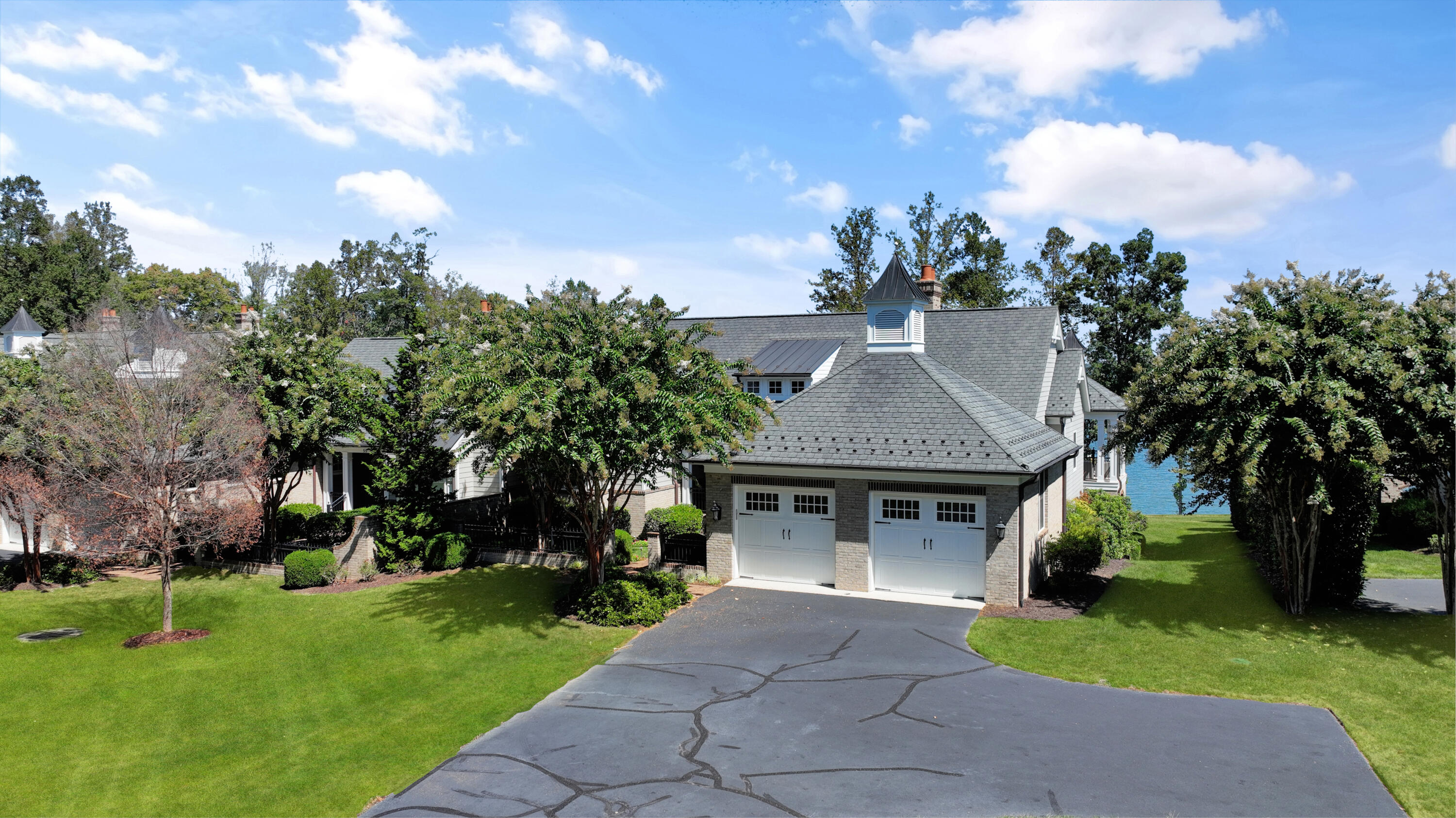 Penhook, Virginia, 24137, United States, 4 Bedrooms Bedrooms, ,5 BathroomsBathrooms,Residential,Active,2032388