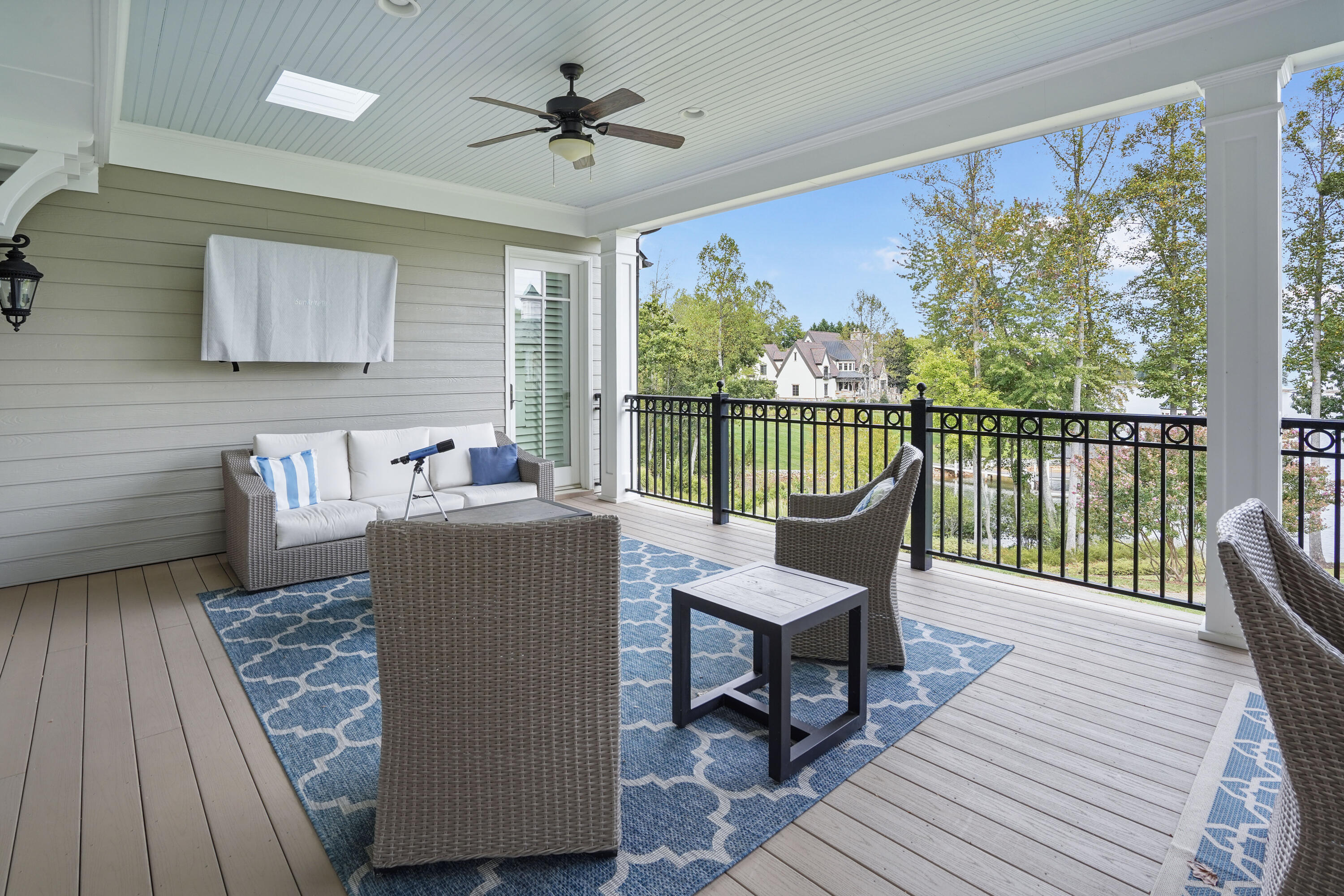 Penhook, Virginia, 24137, United States, 4 Bedrooms Bedrooms, ,5 BathroomsBathrooms,Residential,Active,2032388