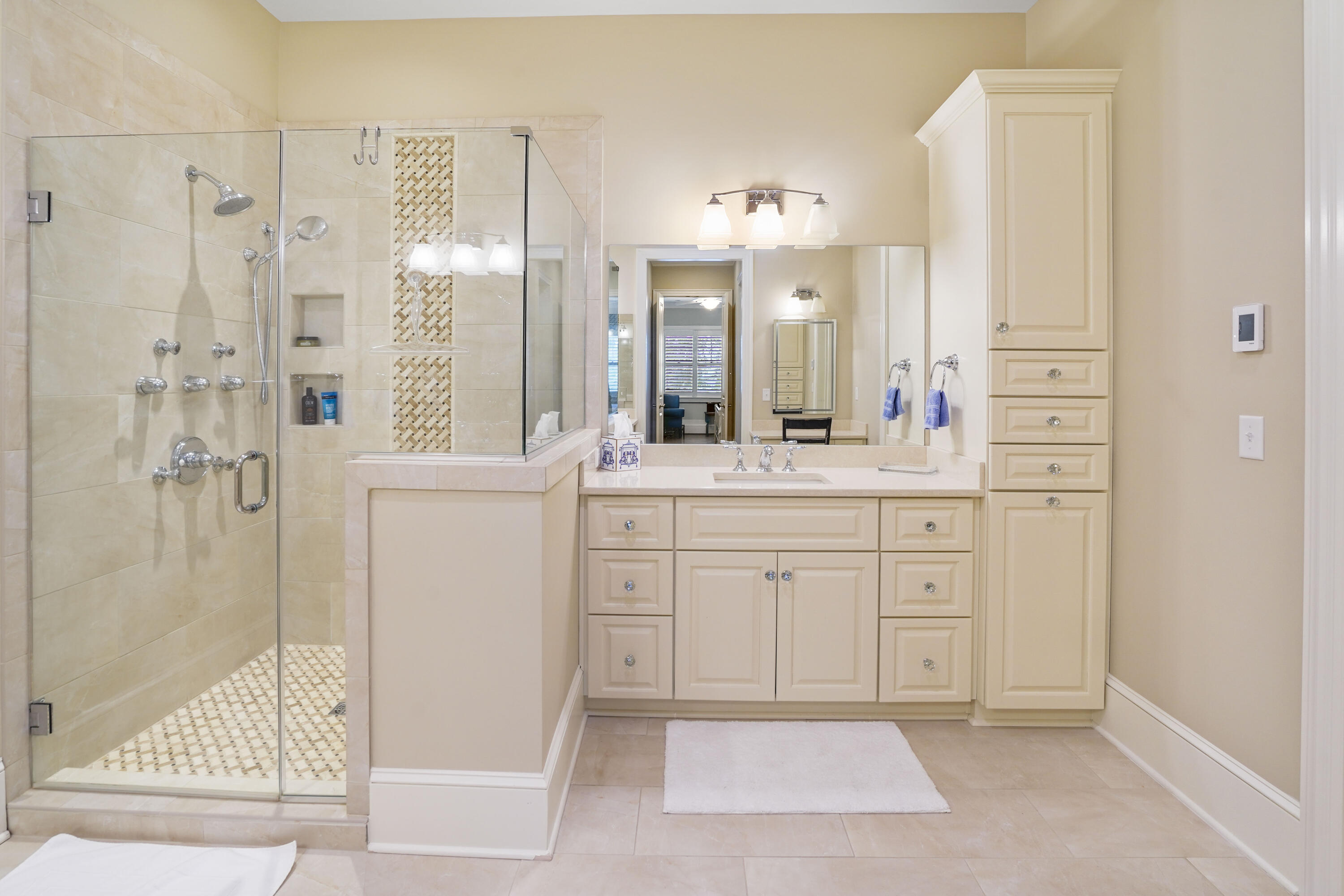 Penhook, Virginia, 24137, United States, 4 Bedrooms Bedrooms, ,5 BathroomsBathrooms,Residential,Active,2032388