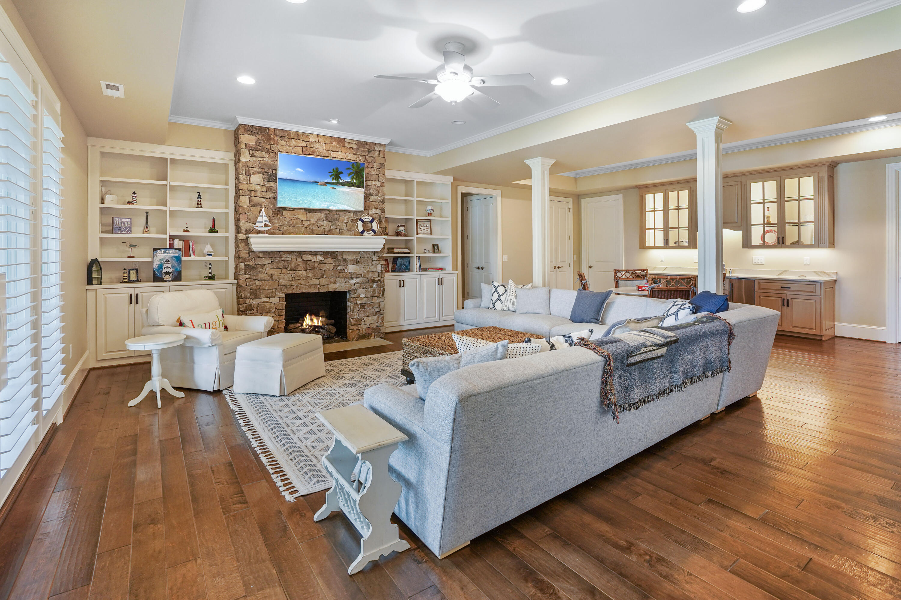 Penhook, Virginia, 24137, United States, 4 Bedrooms Bedrooms, ,5 BathroomsBathrooms,Residential,Active,2032388