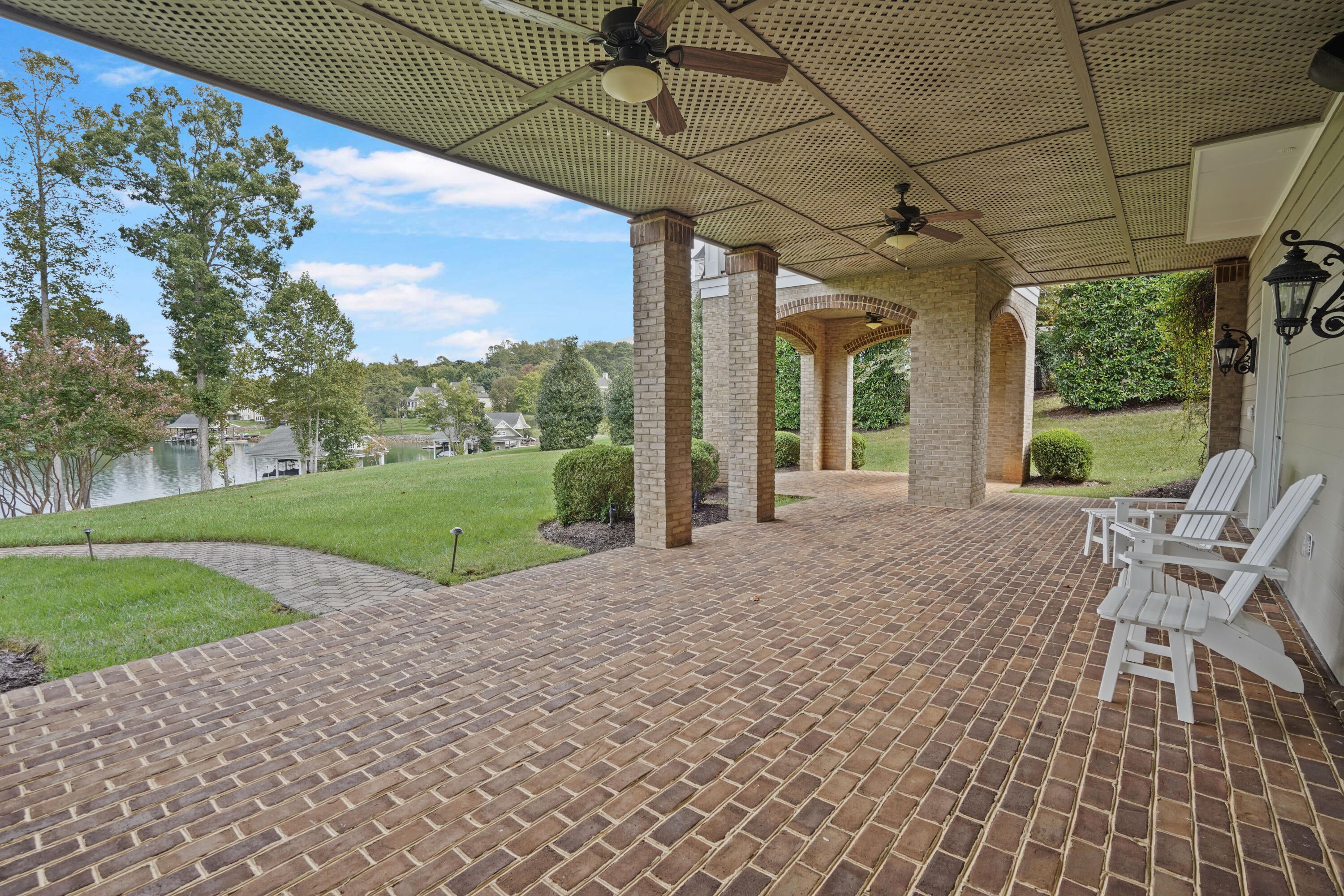 Penhook, Virginia, 24137, United States, 4 Bedrooms Bedrooms, ,5 BathroomsBathrooms,Residential,Active,2032388