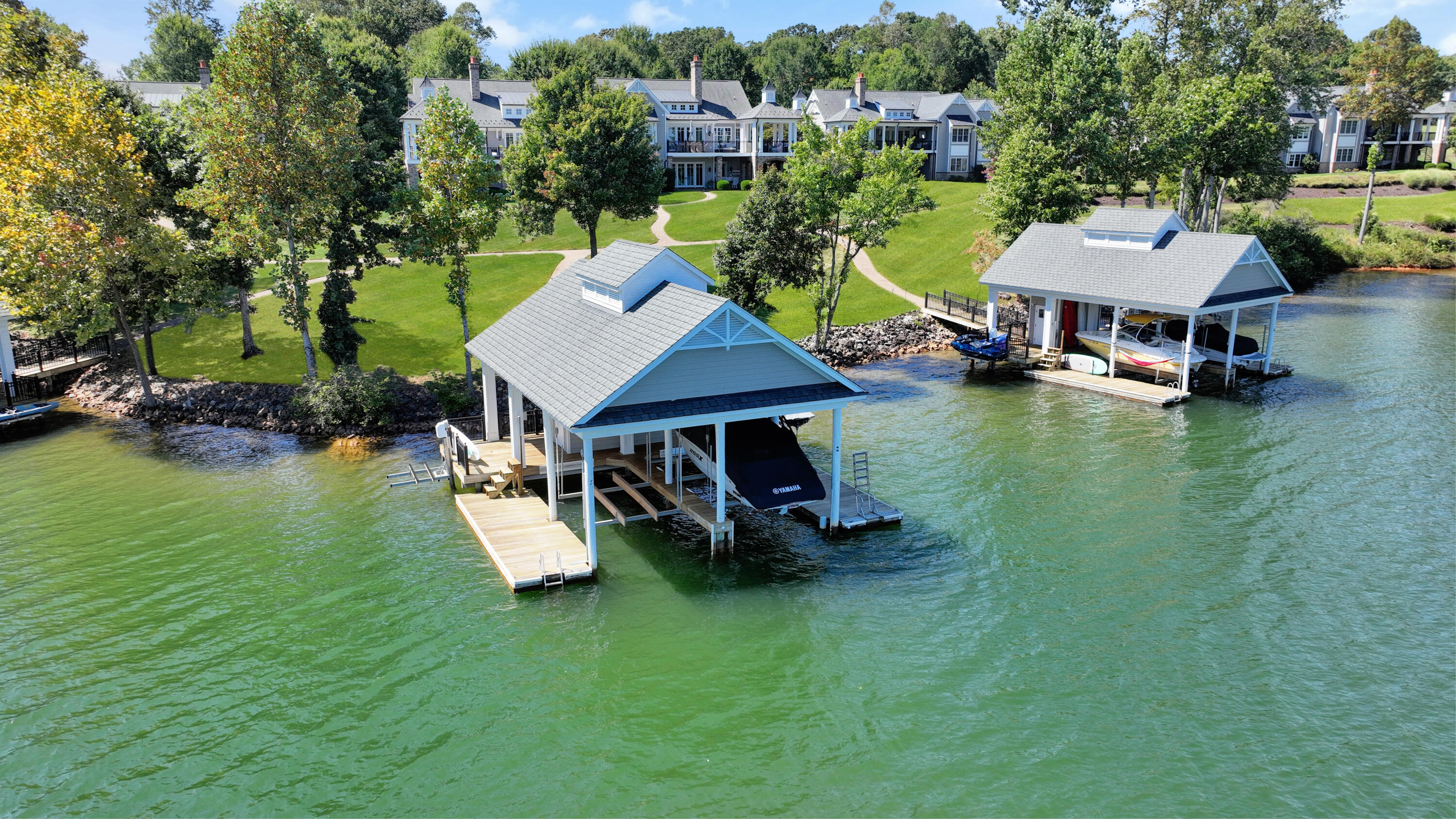 Penhook, Virginia, 24137, United States, 4 Bedrooms Bedrooms, ,5 BathroomsBathrooms,Residential,Active,2032388