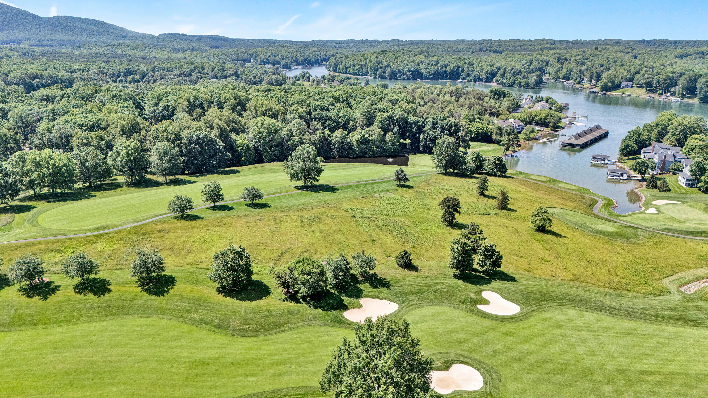 Penhook, Virginia, 24137, United States, 4 Bedrooms Bedrooms, ,5 BathroomsBathrooms,Residential,Active,2032388