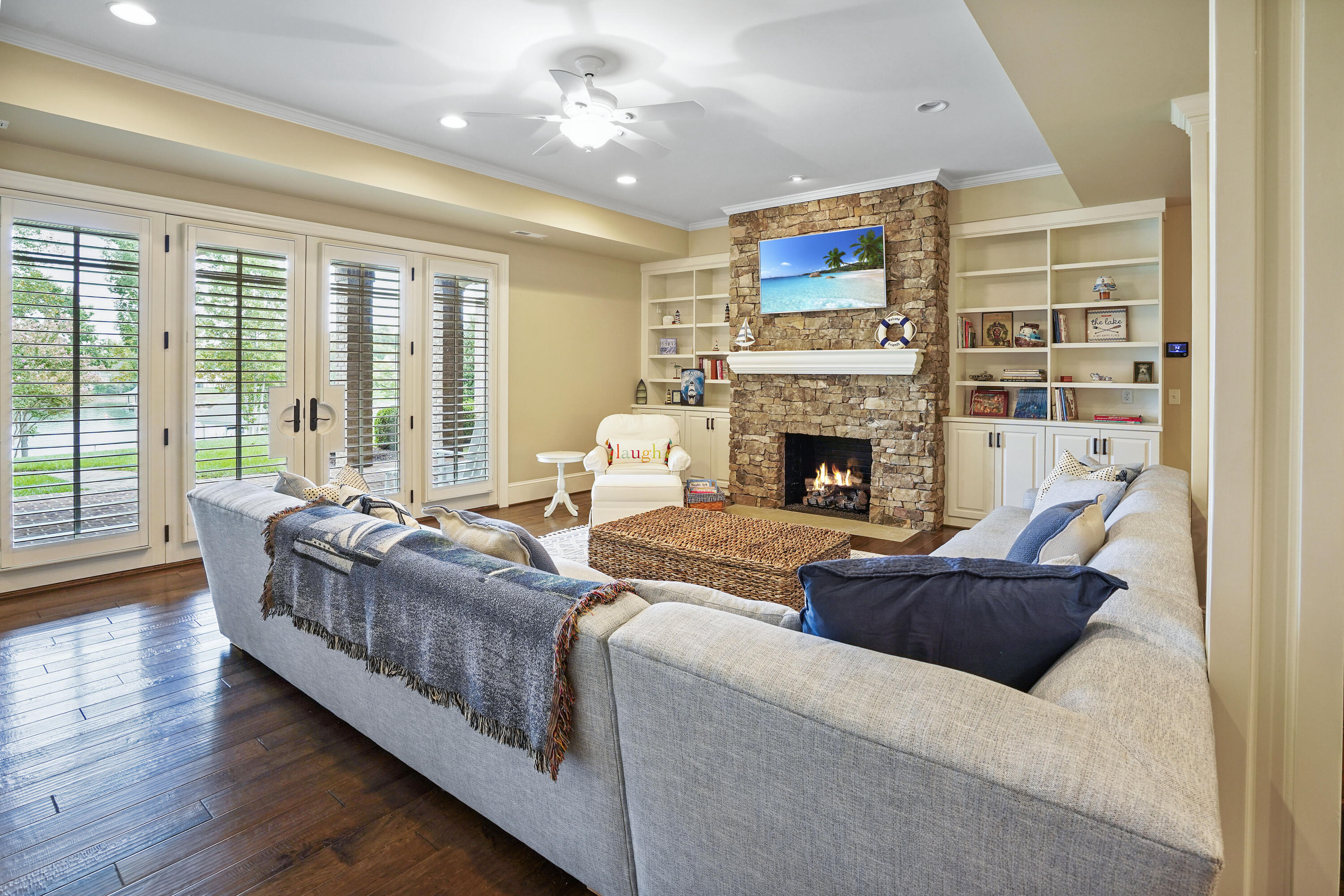 Penhook, Virginia, 24137, United States, 4 Bedrooms Bedrooms, ,5 BathroomsBathrooms,Residential,Active,2032388