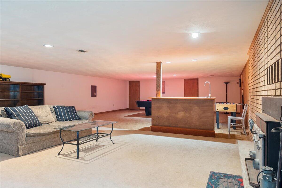 453 Wirtz Rd, Wirtz, Virginia image 46