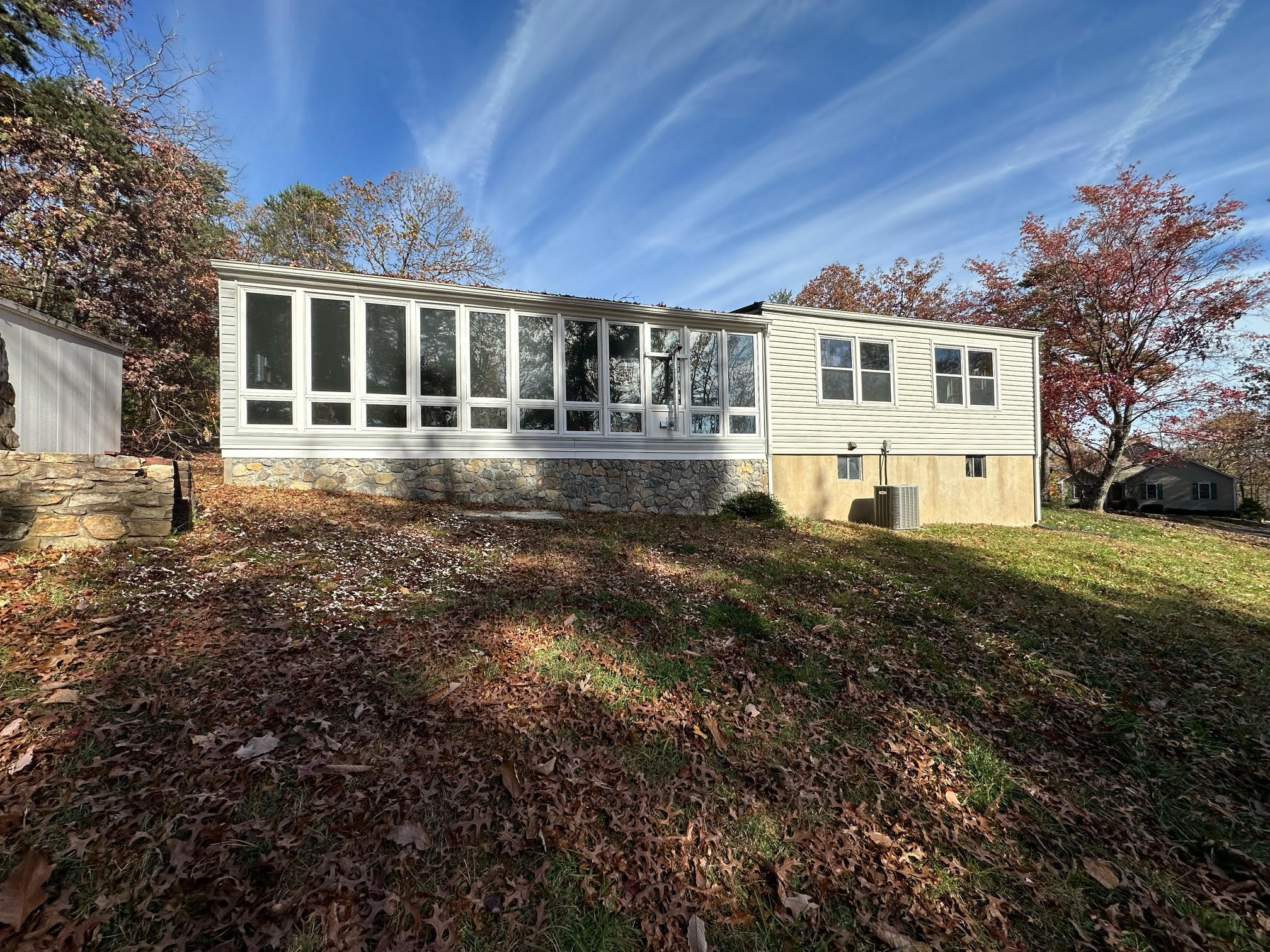 1298 Skyview Rd, Salem, Virginia image 2