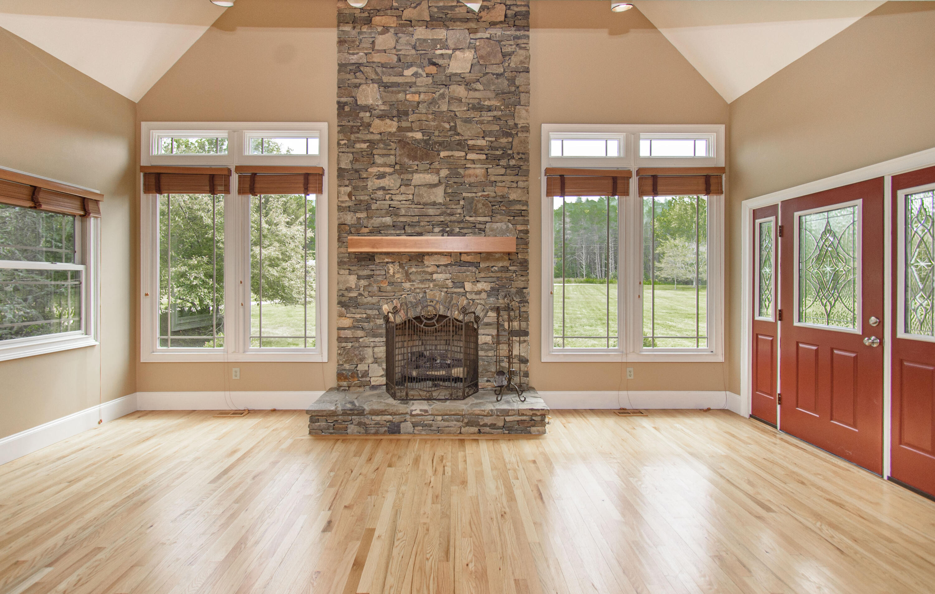 Catawba, Virginia, 24070, United States, 7 Bedrooms Bedrooms, ,6 BathroomsBathrooms,Residential,Active,1945254