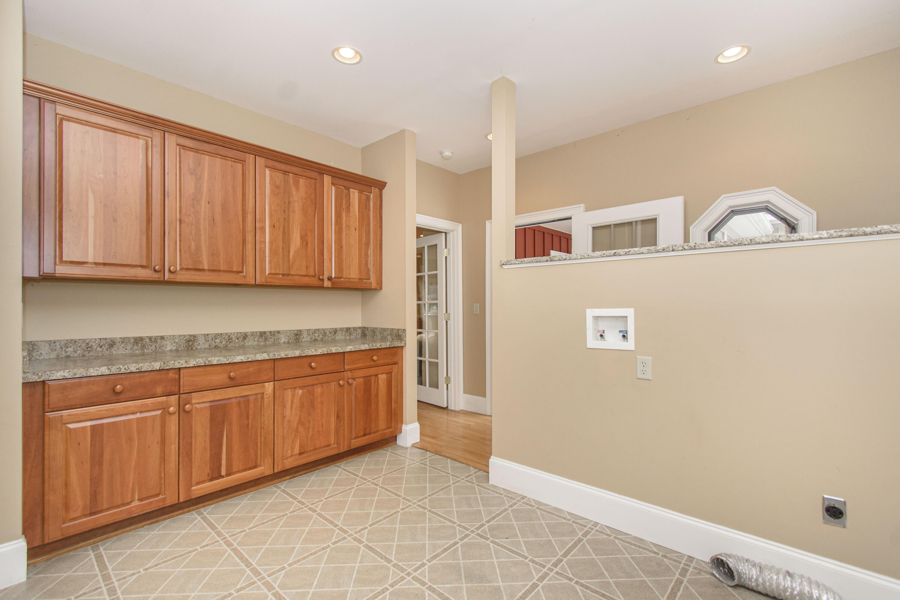 Catawba, Virginia, 24070, United States, 7 Bedrooms Bedrooms, ,6 BathroomsBathrooms,Residential,Active,1945254