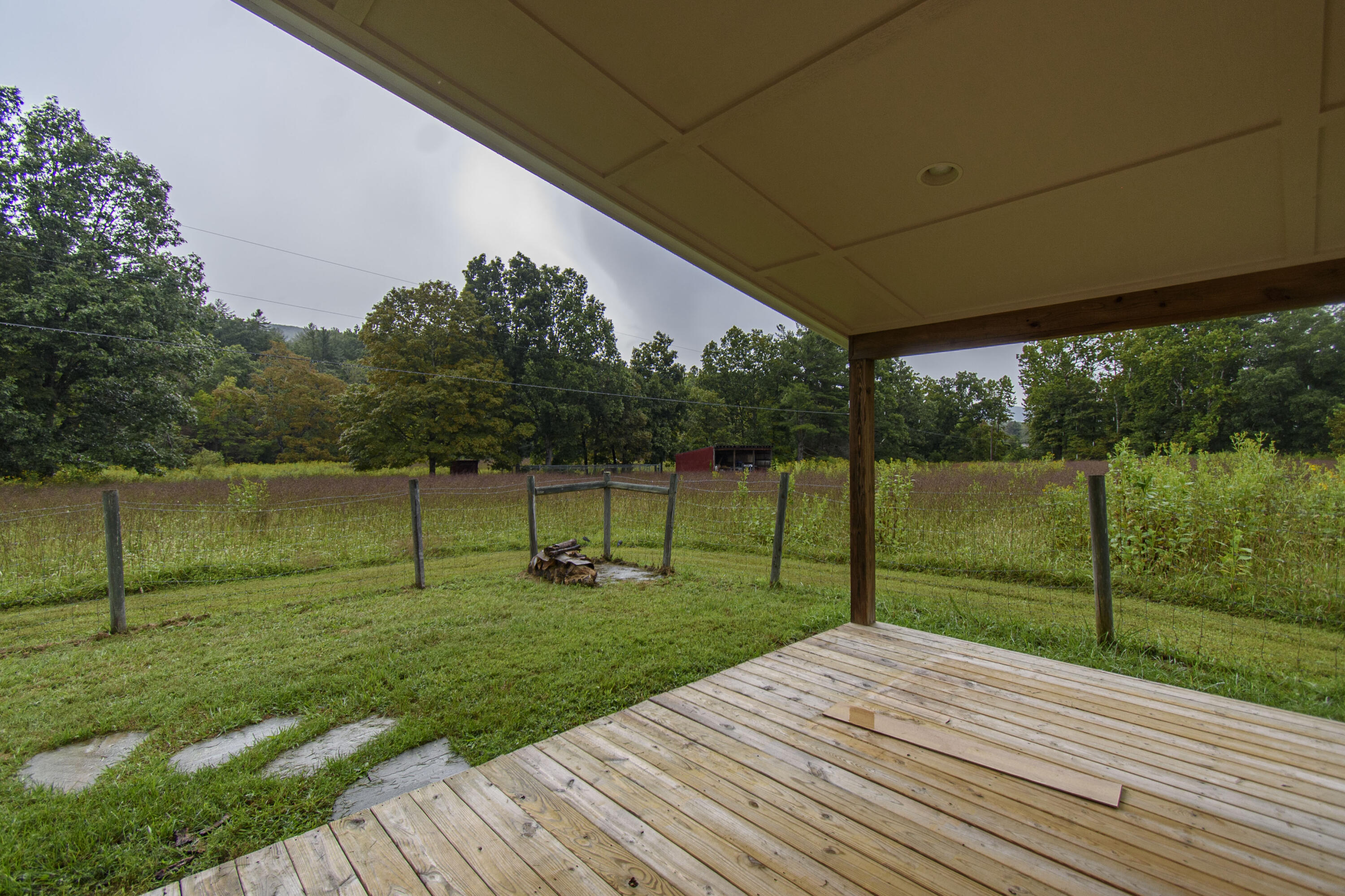 Catawba, Virginia, 24070, United States, 7 Bedrooms Bedrooms, ,6 BathroomsBathrooms,Residential,Active,1945254