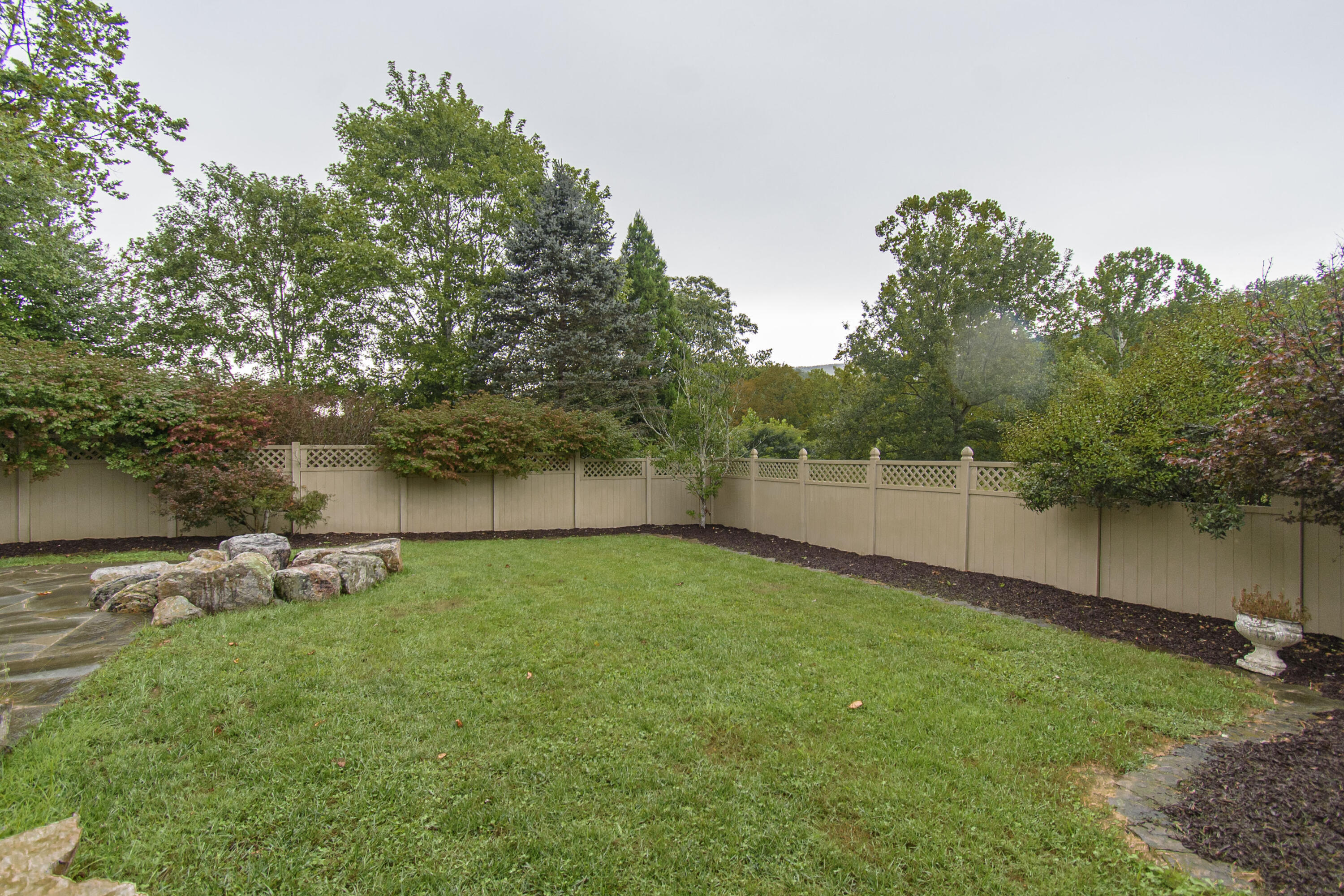 Catawba, Virginia, 24070, United States, 7 Bedrooms Bedrooms, ,6 BathroomsBathrooms,Residential,Active,1945254