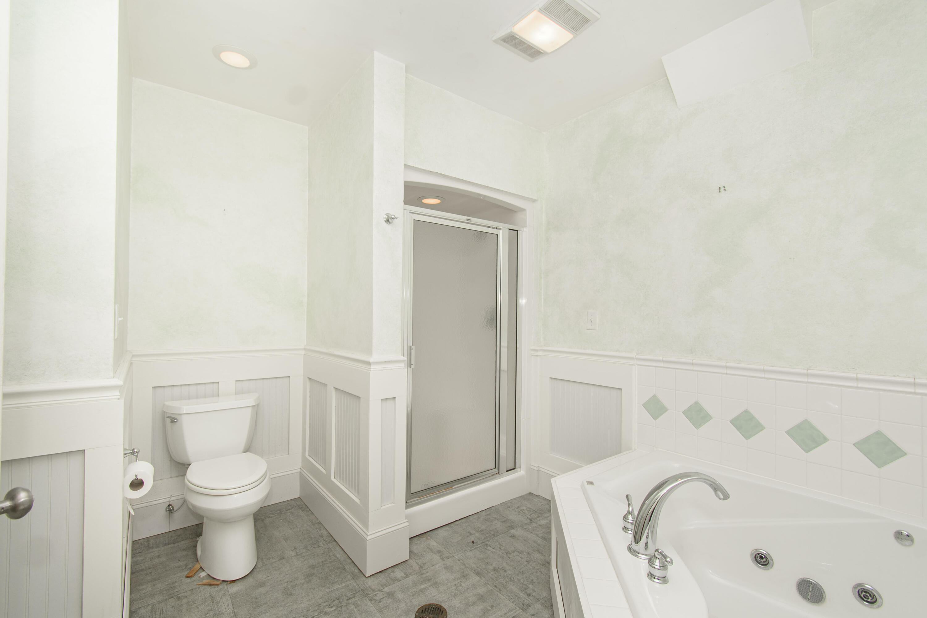 Catawba, Virginia, 24070, United States, 7 Bedrooms Bedrooms, ,6 BathroomsBathrooms,Residential,Active,1945254