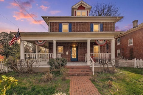 Homes For Sale - 1502 Rorer Ave<br/> Roanoke, VA 24016