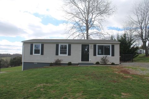 Homes For Sale - 2157 Belltown Rd<br/> Bedford County, Bedford, VA 24523