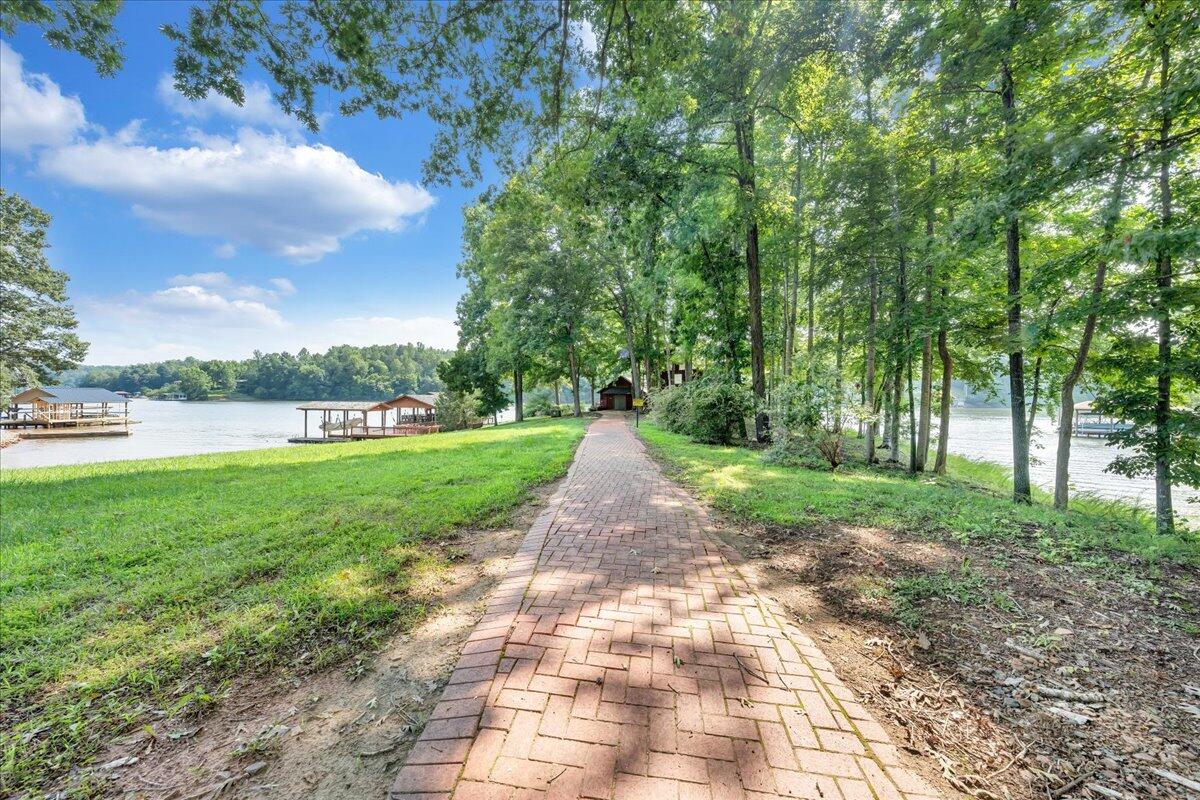 103 Crestview Rd, Wirtz, Virginia image 26
