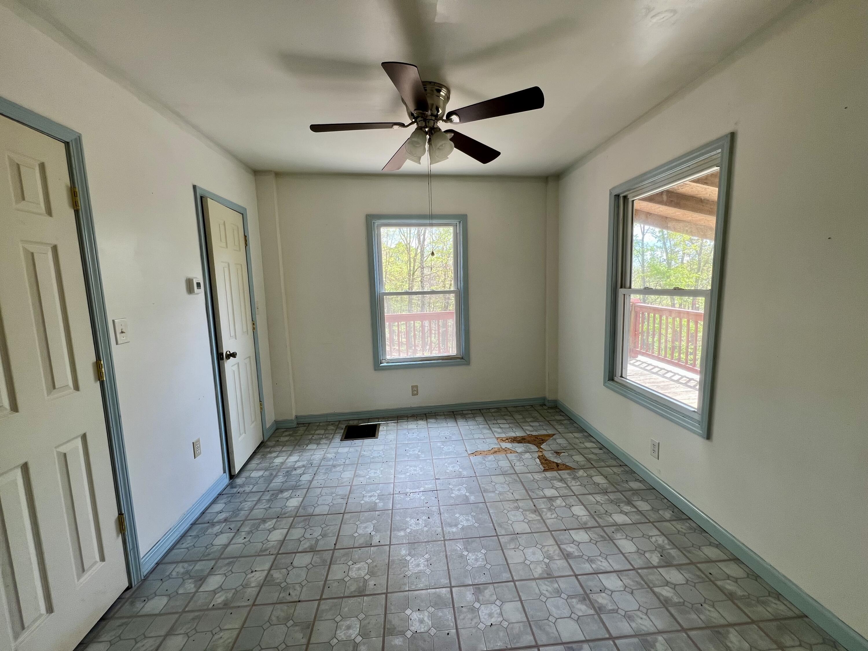 3002 Old Waiteville Rd, New Castle, Virginia image 7