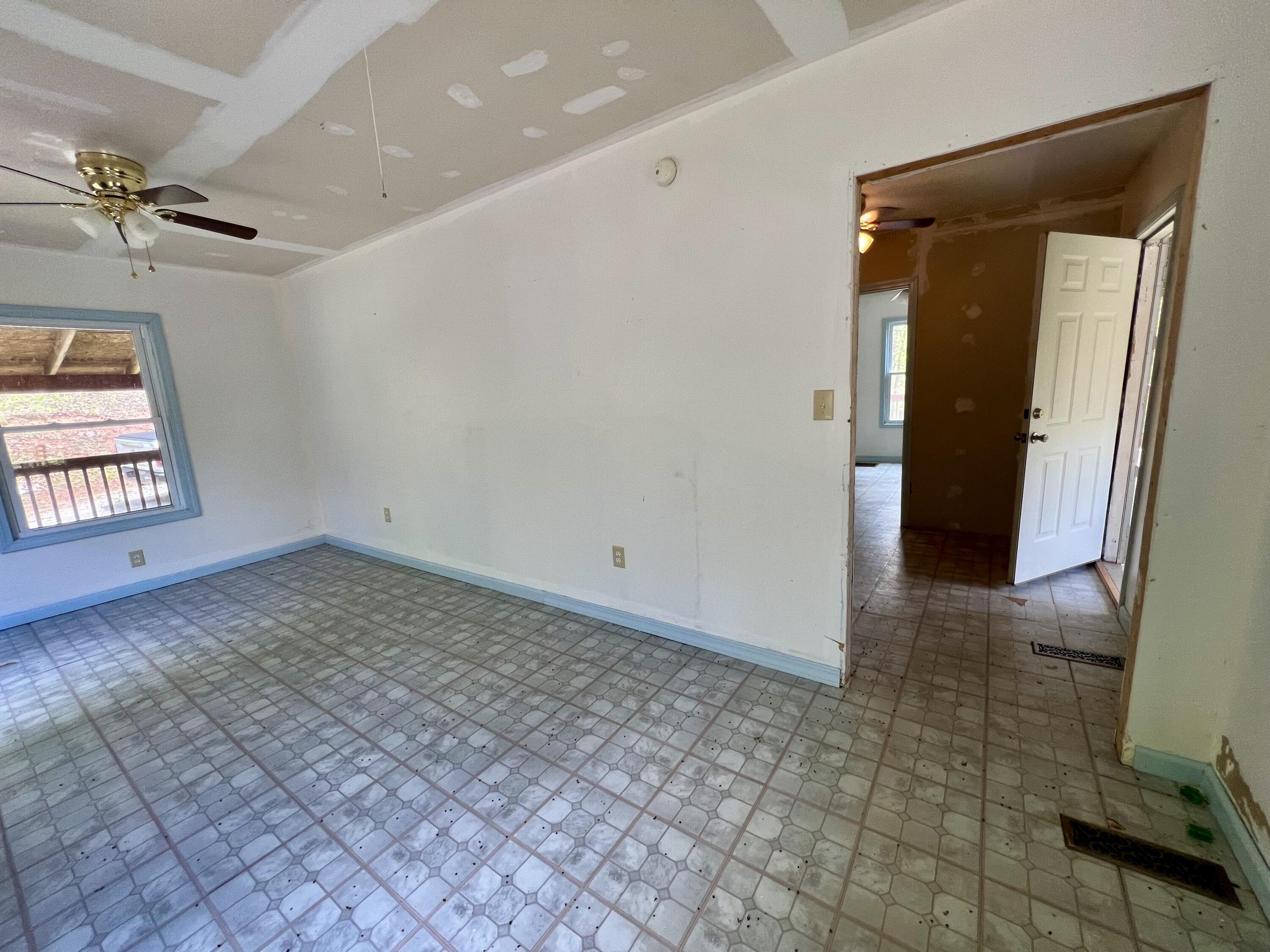 3002 Old Waiteville Rd, New Castle, Virginia image 13