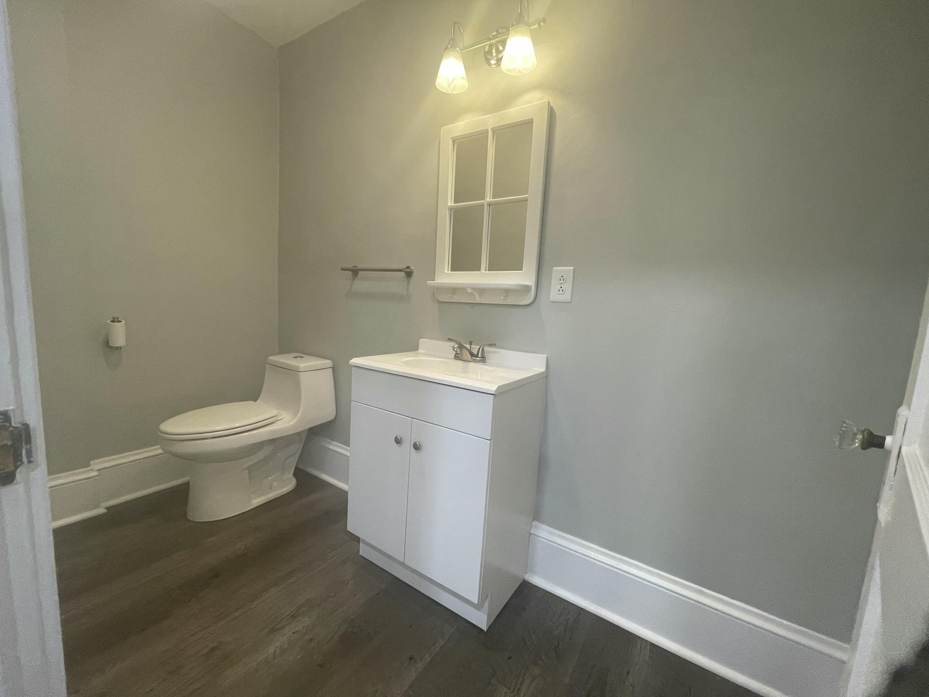 216 W Augusta Ave, Vinton, Virginia image 26