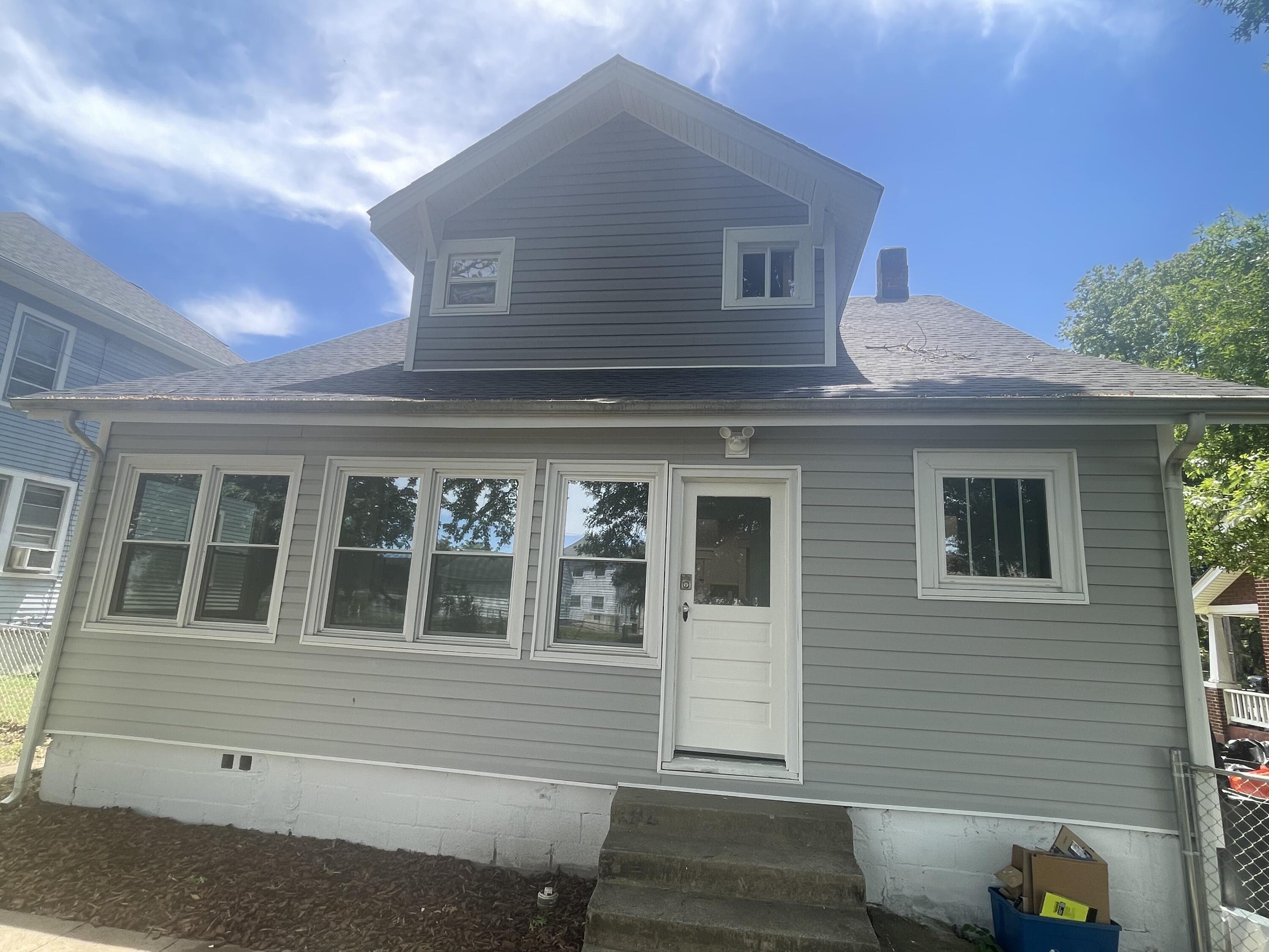 216 W Augusta Ave, Vinton, Virginia image 7