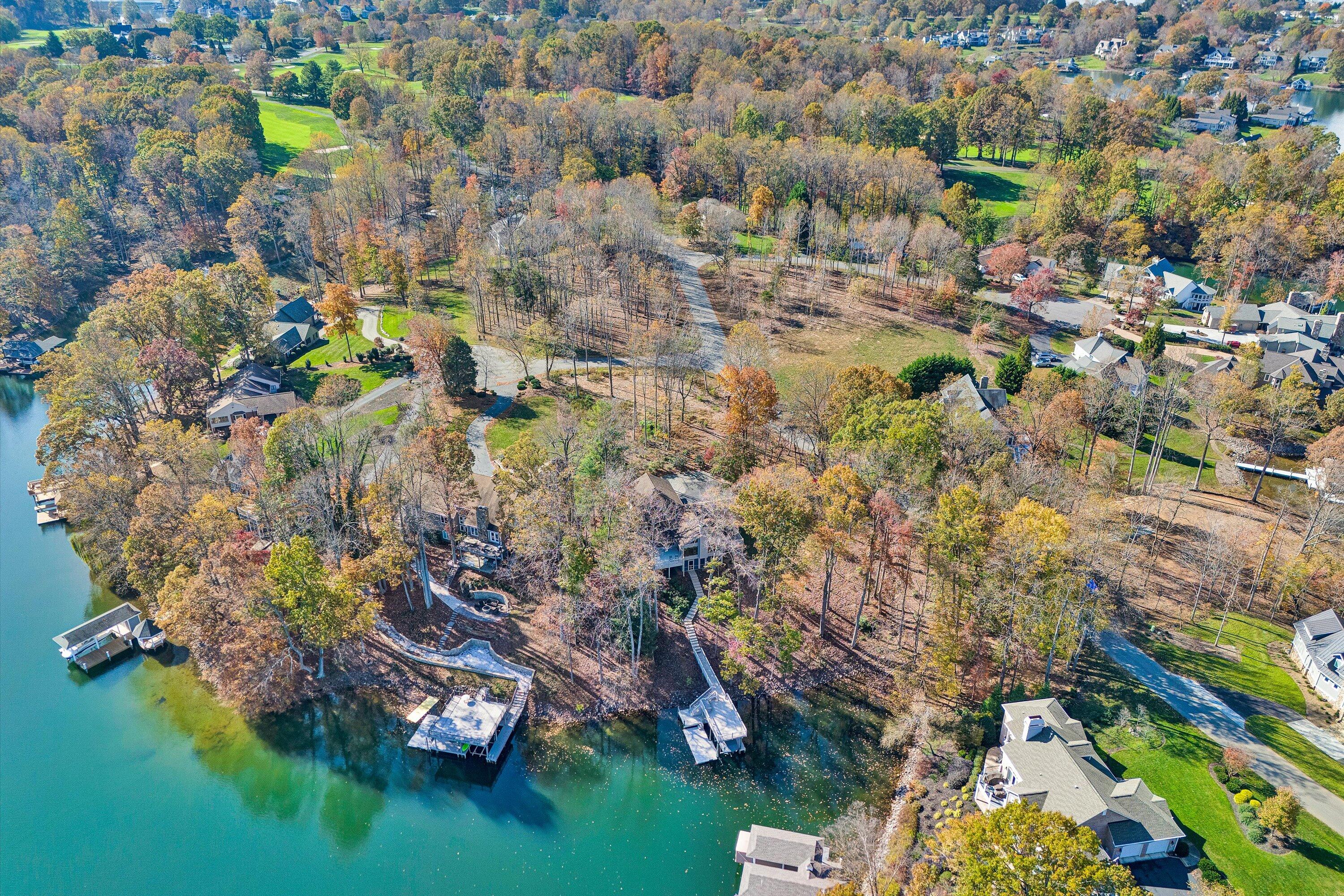 Penhook, Virginia 24137, United States, 4 Bedrooms Bedrooms, ,3 BathroomsBathrooms,Residential,Active,135570