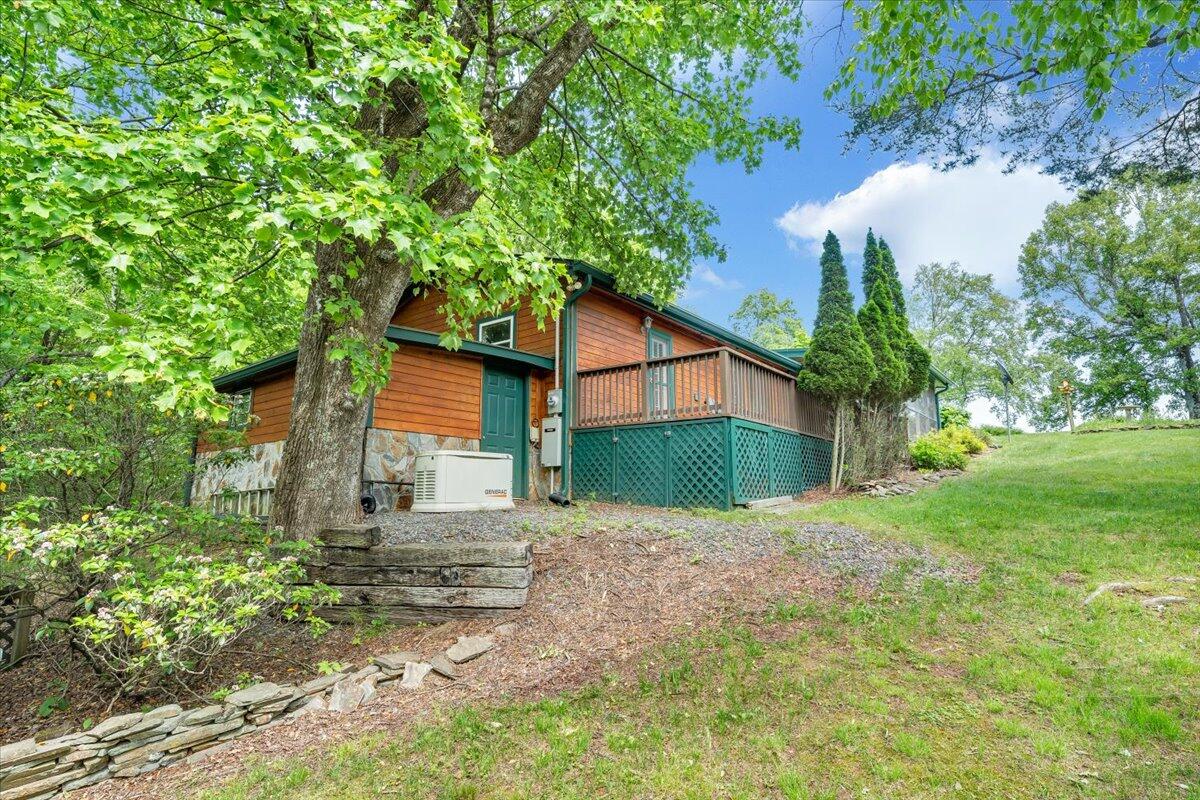 677 Belair Rd, Meadows of Dan, Virginia image 20