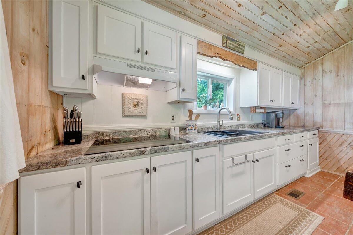 677 Belair Rd, Meadows of Dan, Virginia image 39
