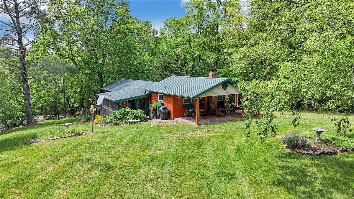 677 Belair Rd, Meadows of Dan, Virginia image 2