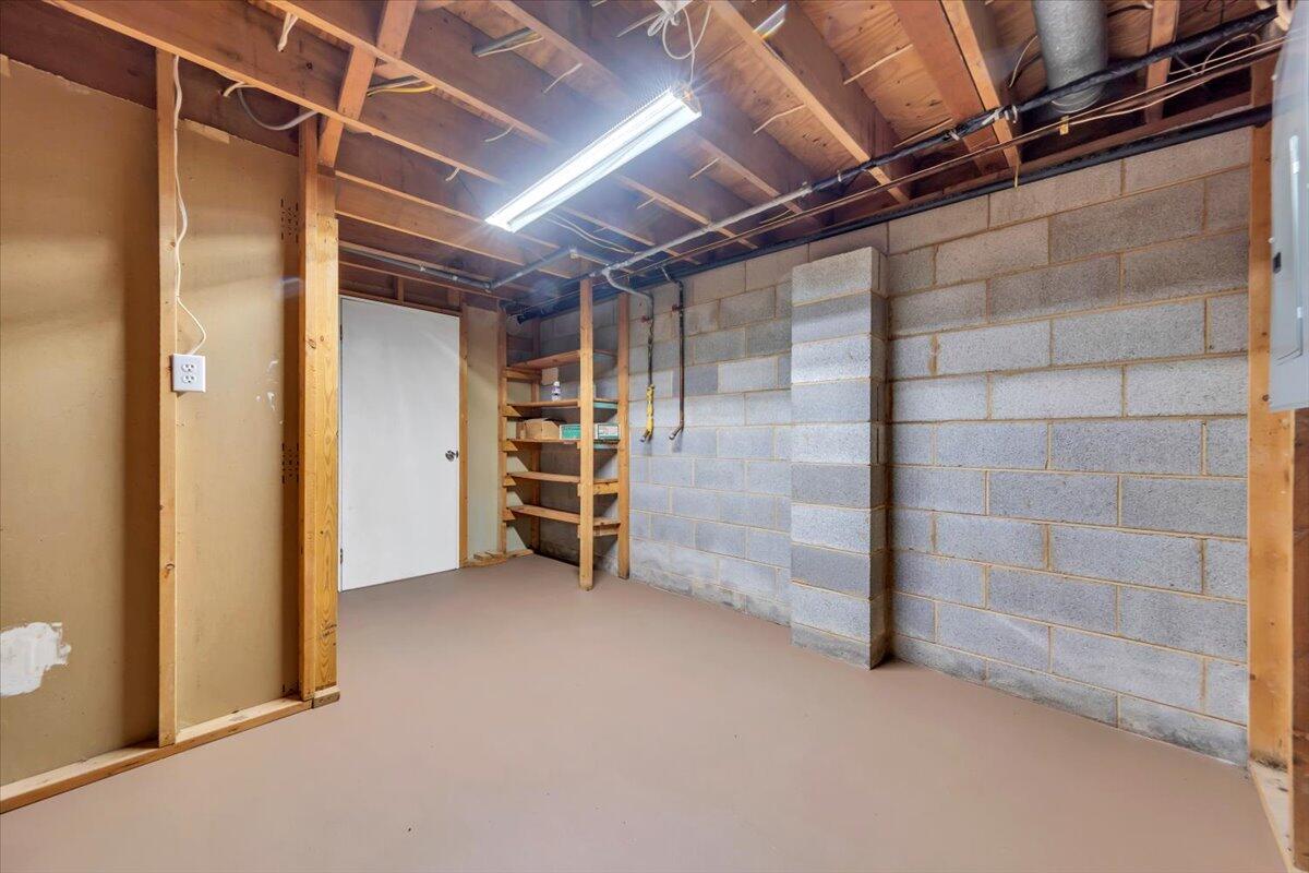 1104 Dolly Ann Dr, Covington, Virginia image 40