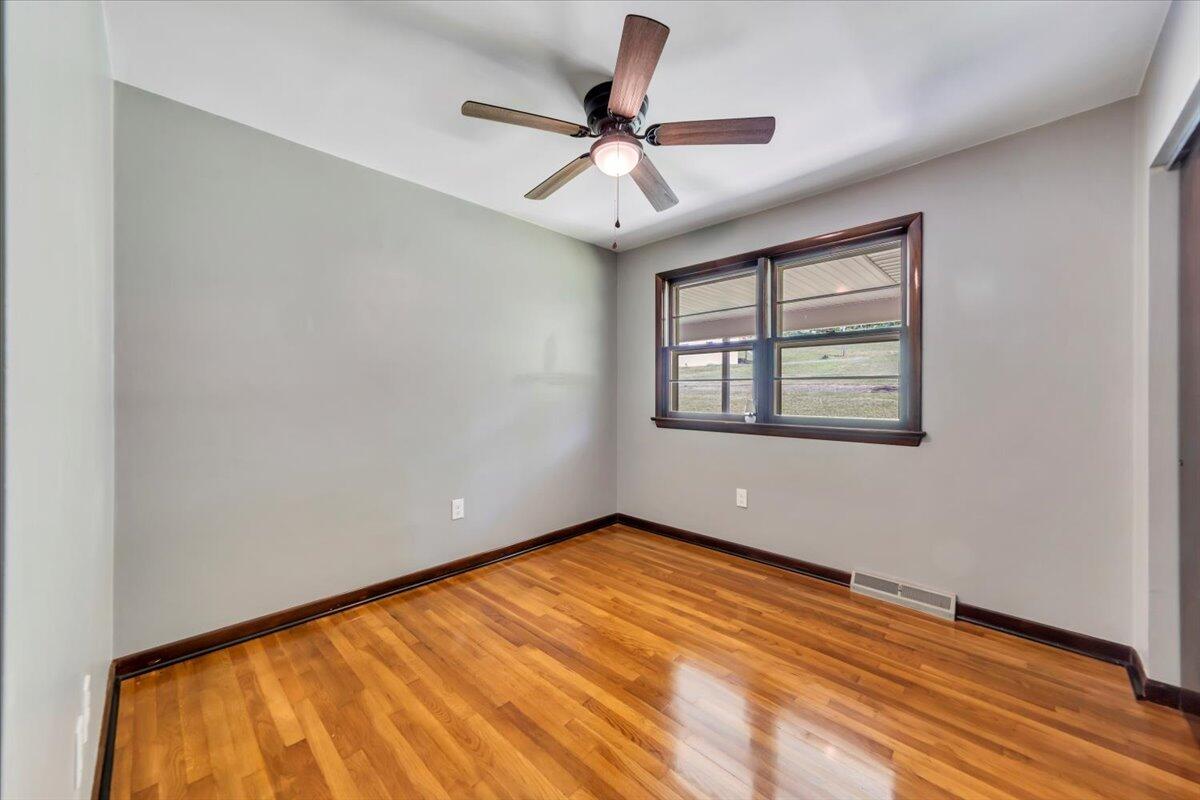 1104 Dolly Ann Dr, Covington, Virginia image 20